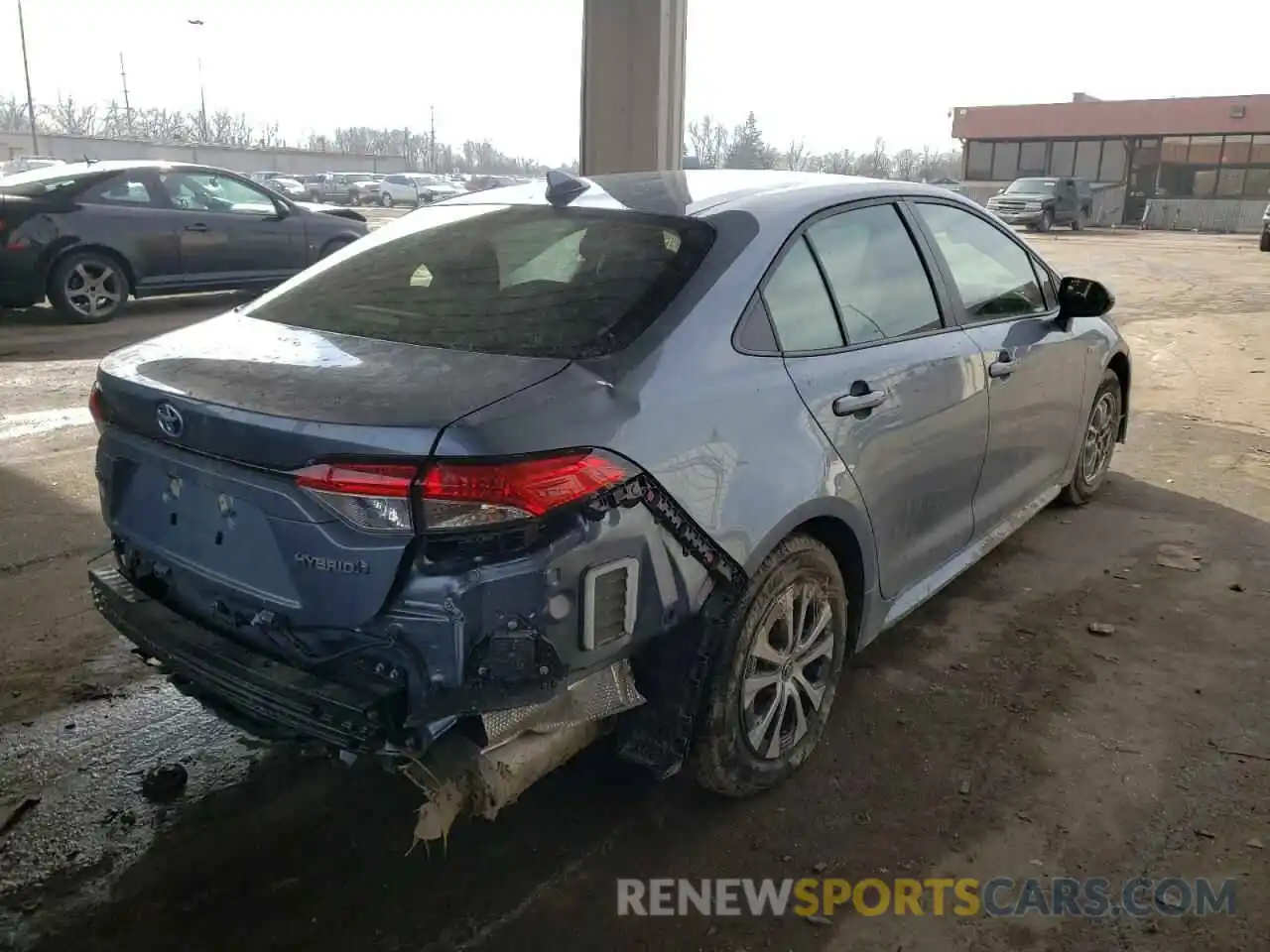 4 Photograph of a damaged car JTDEAMDE9MJ011109 TOYOTA COROLLA 2021