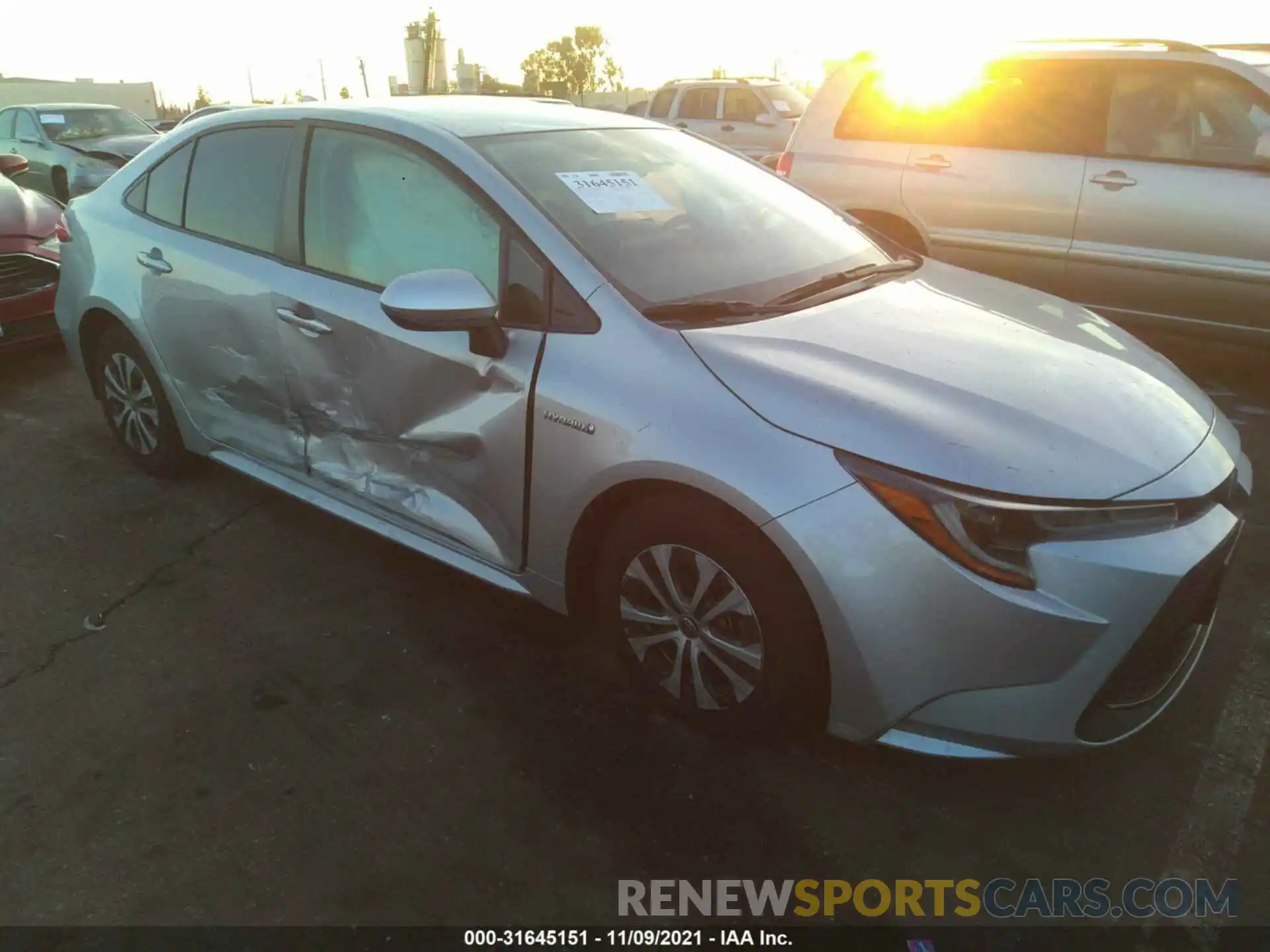 1 Photograph of a damaged car JTDEAMDE9MJ015726 TOYOTA COROLLA 2021