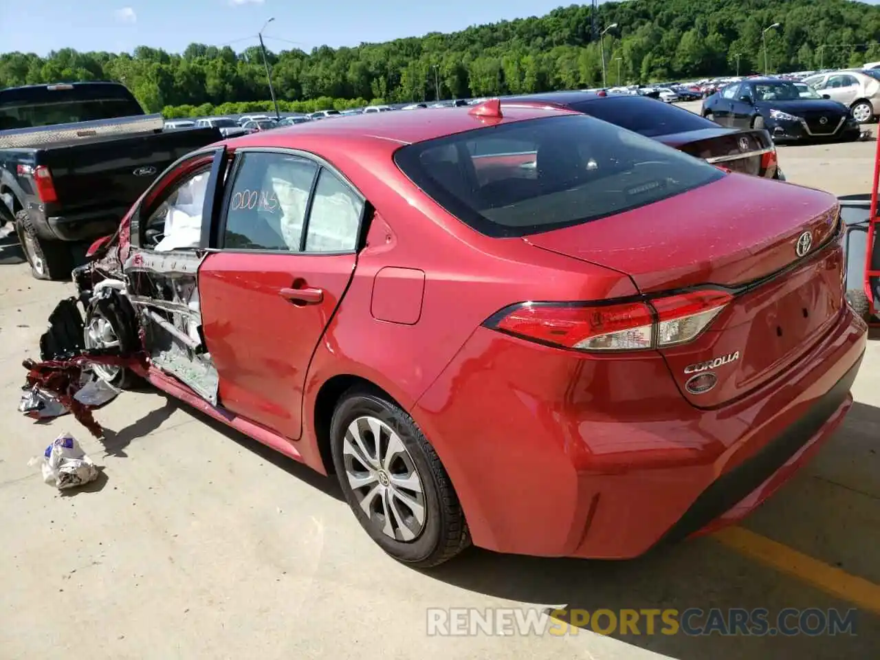 3 Photograph of a damaged car JTDEAMDE9MJ016908 TOYOTA COROLLA 2021