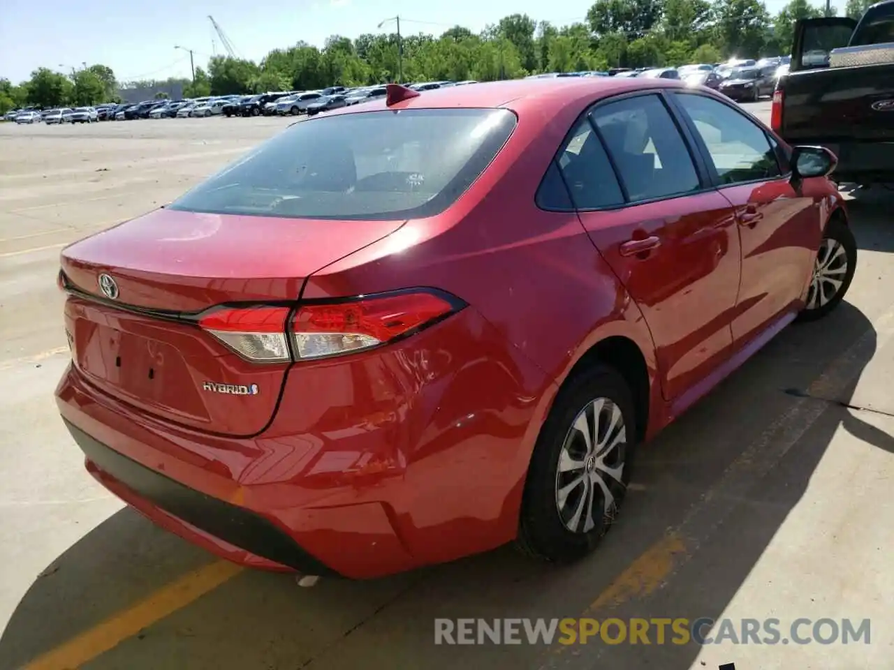 4 Photograph of a damaged car JTDEAMDE9MJ016908 TOYOTA COROLLA 2021