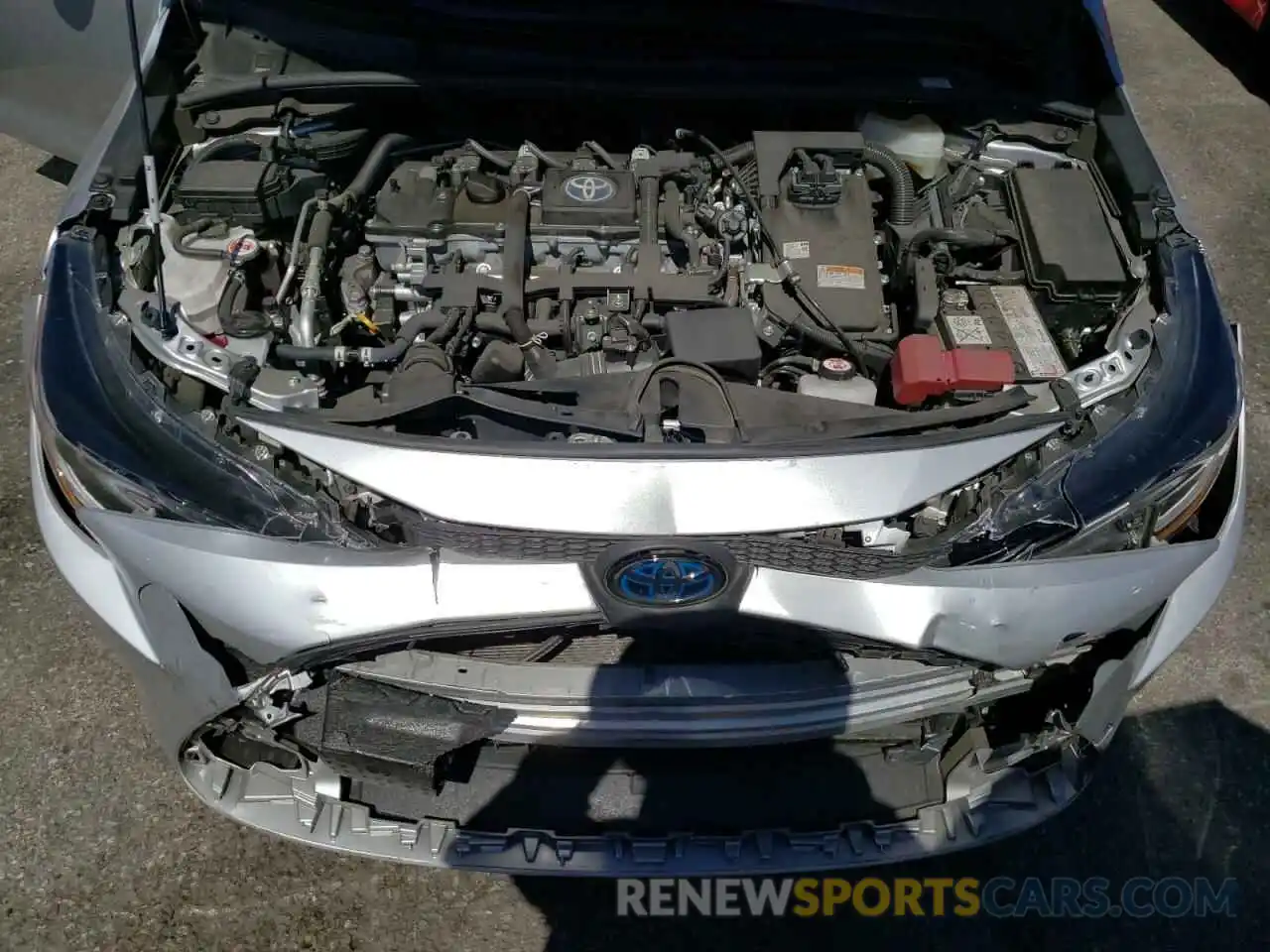 7 Photograph of a damaged car JTDEAMDE9MJ019176 TOYOTA COROLLA 2021