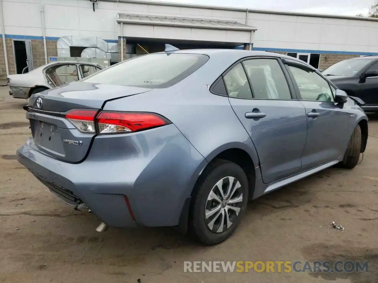 4 Photograph of a damaged car JTDEAMDE9MJ019470 TOYOTA COROLLA 2021