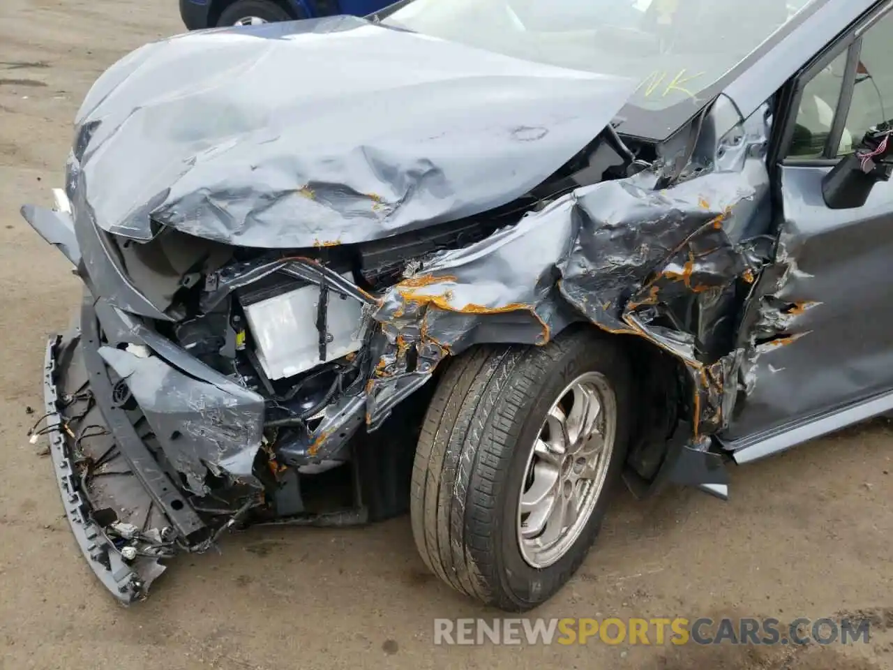 9 Photograph of a damaged car JTDEAMDE9MJ019470 TOYOTA COROLLA 2021