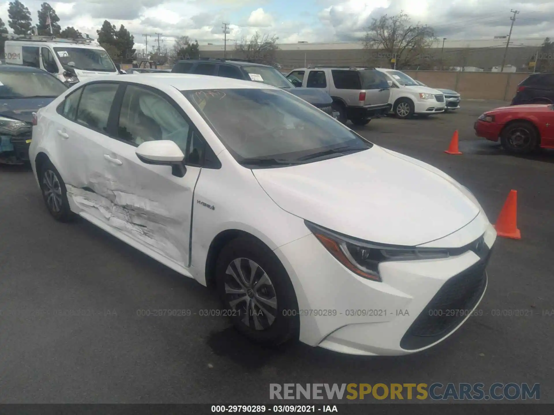 1 Photograph of a damaged car JTDEAMDE9MJ021283 TOYOTA COROLLA 2021