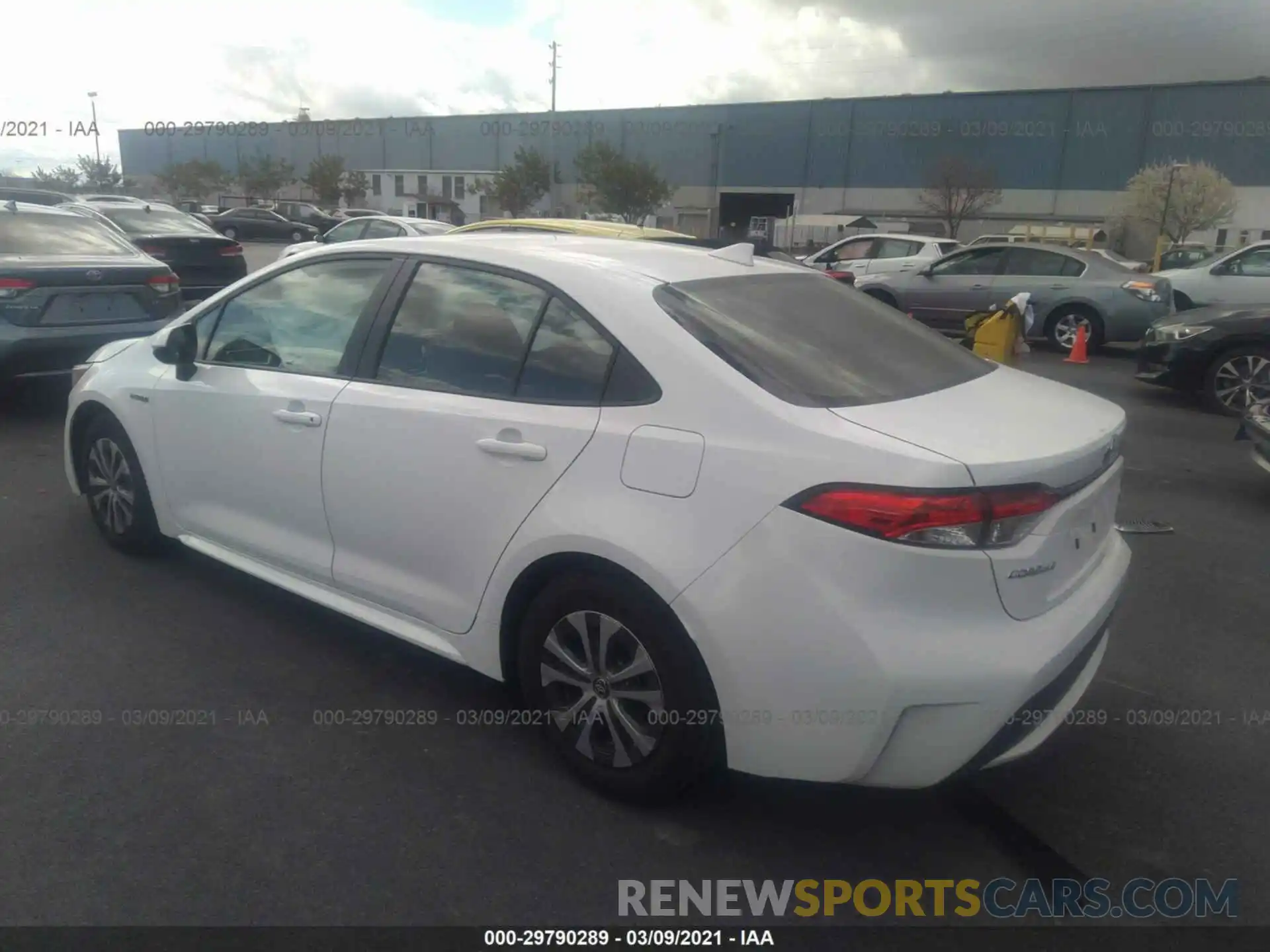 3 Photograph of a damaged car JTDEAMDE9MJ021283 TOYOTA COROLLA 2021