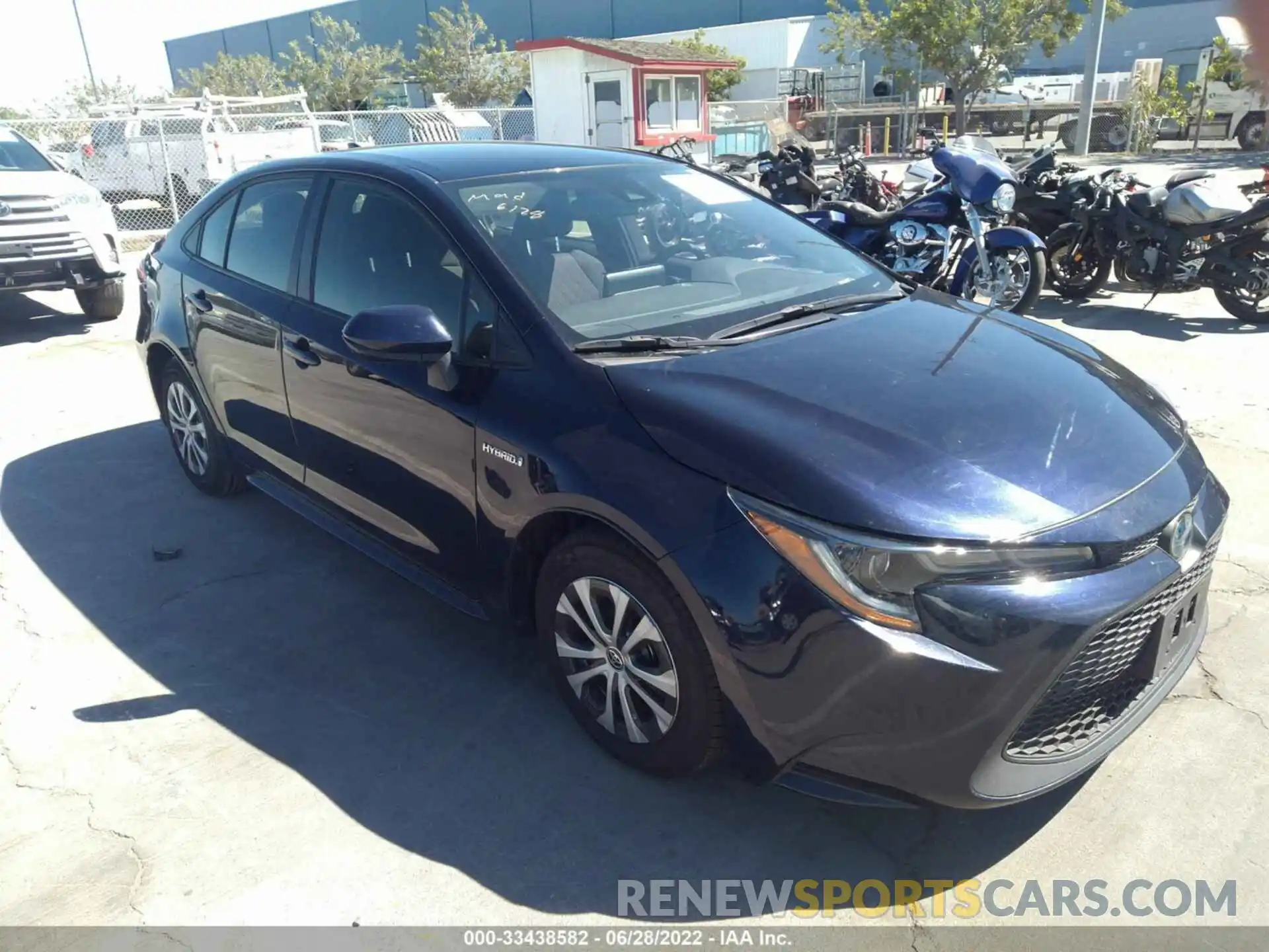 1 Photograph of a damaged car JTDEAMDE9MJ022370 TOYOTA COROLLA 2021