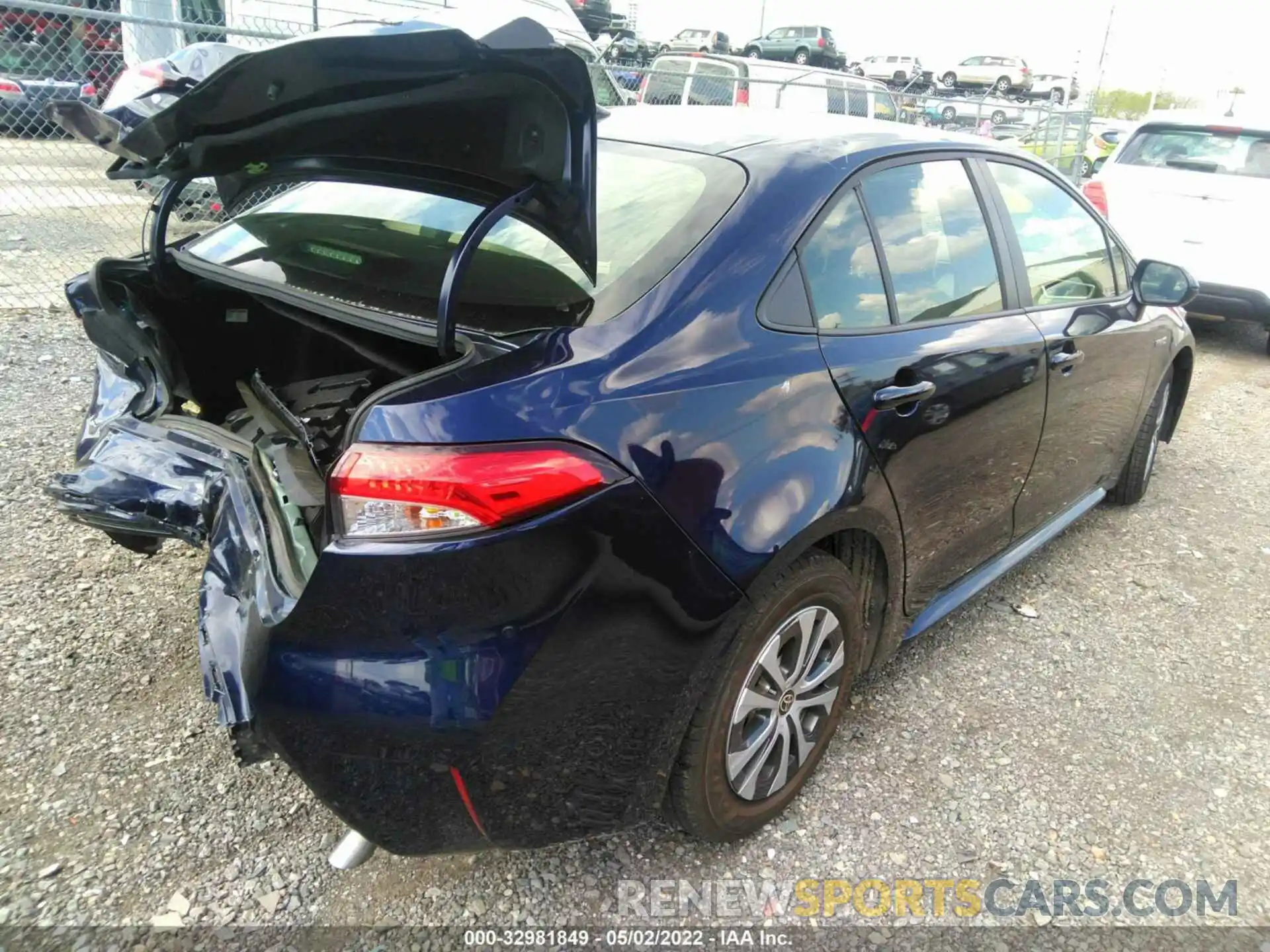 4 Photograph of a damaged car JTDEAMDE9MJ024099 TOYOTA COROLLA 2021