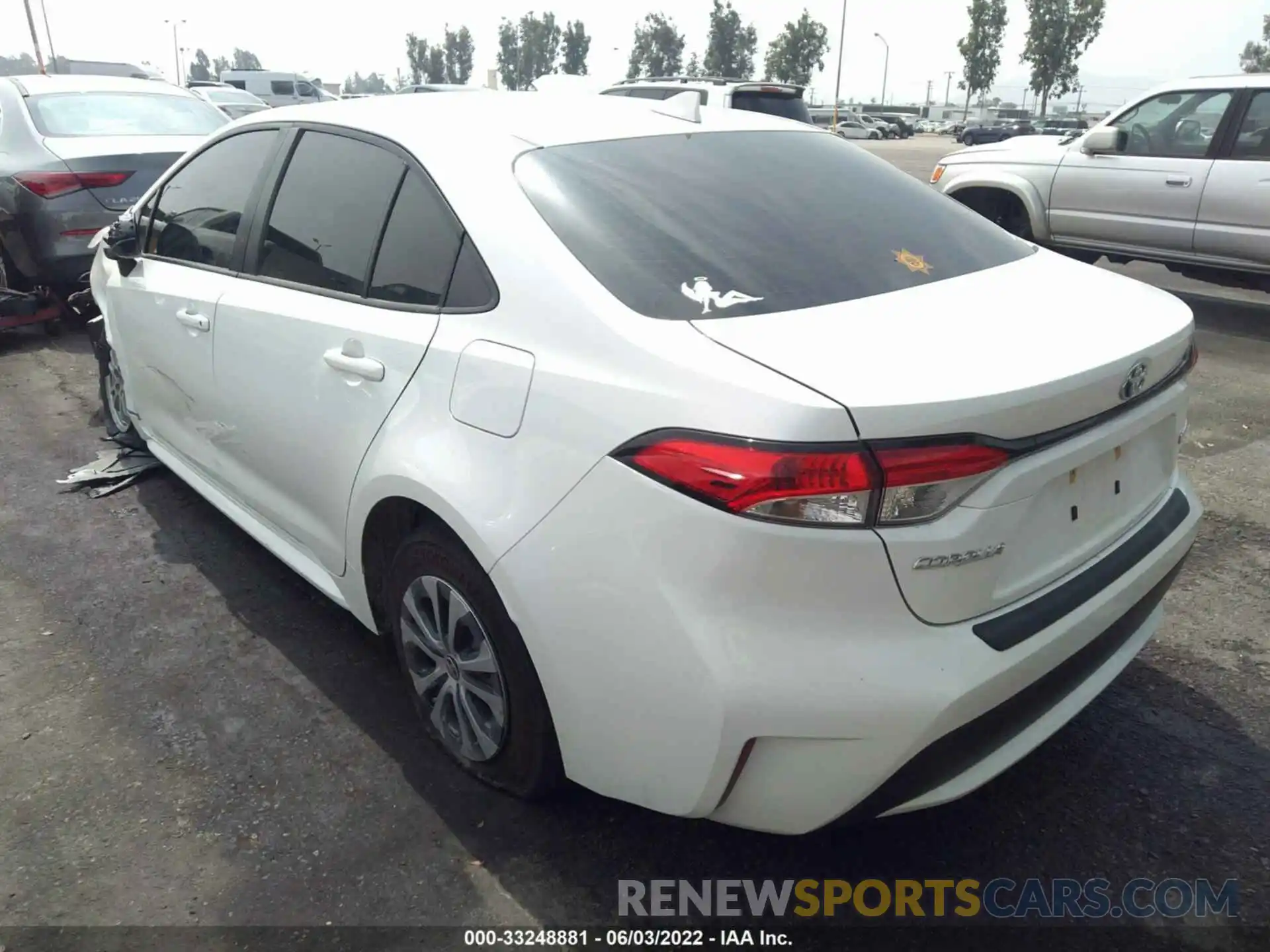 3 Photograph of a damaged car JTDEAMDE9MJ024460 TOYOTA COROLLA 2021