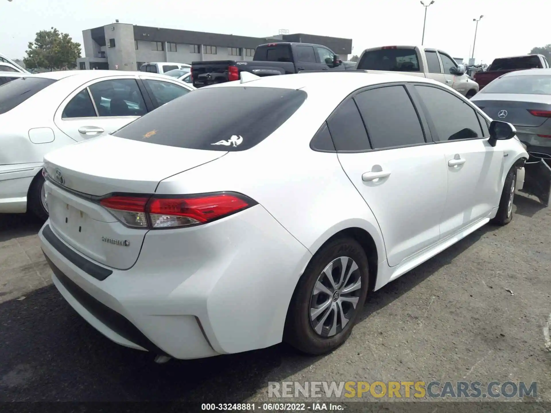 4 Photograph of a damaged car JTDEAMDE9MJ024460 TOYOTA COROLLA 2021