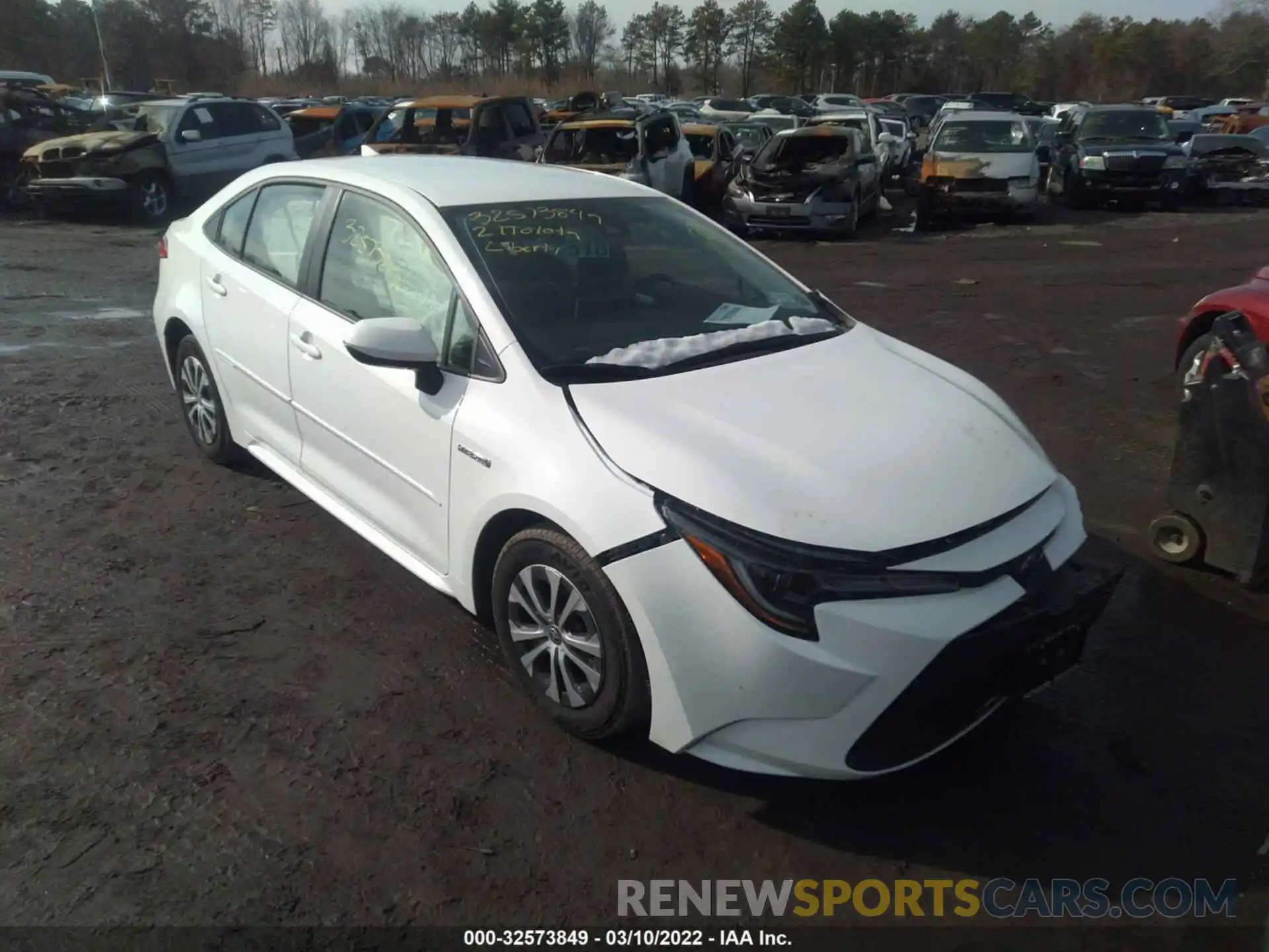 1 Photograph of a damaged car JTDEAMDE9MJ025379 TOYOTA COROLLA 2021