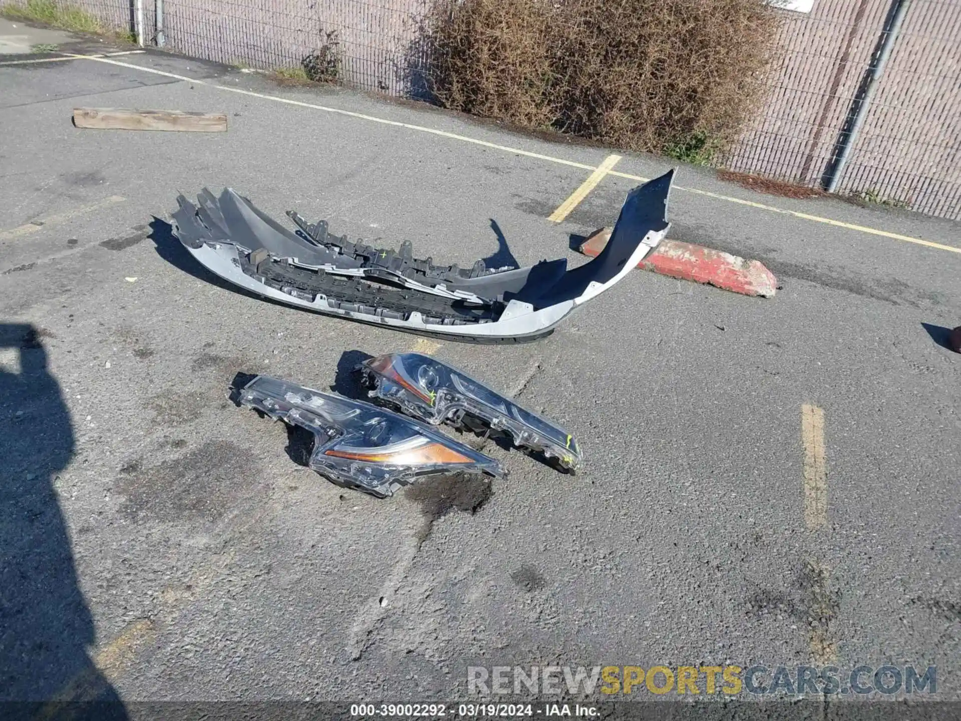 12 Photograph of a damaged car JTDEAMDEXMJ015041 TOYOTA COROLLA 2021