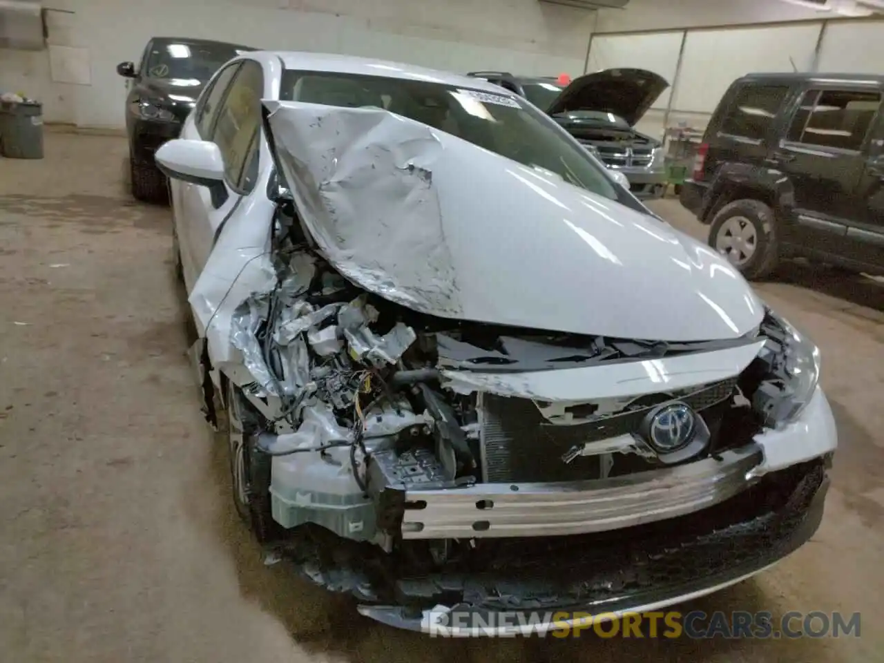 9 Photograph of a damaged car JTDEAMDEXMJ016819 TOYOTA COROLLA 2021