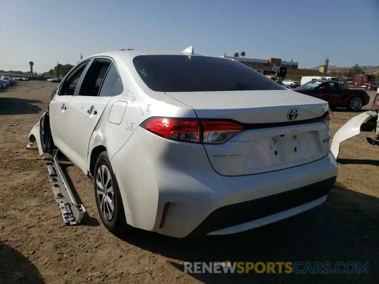 3 Photograph of a damaged car JTDEAMDEXMJ017324 TOYOTA COROLLA 2021