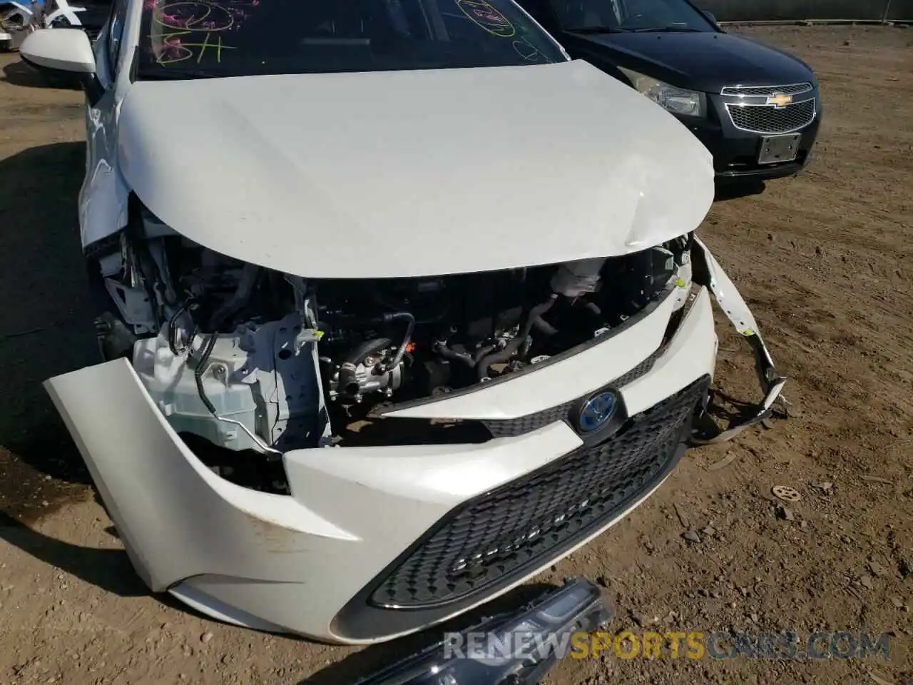 9 Photograph of a damaged car JTDEAMDEXMJ017324 TOYOTA COROLLA 2021