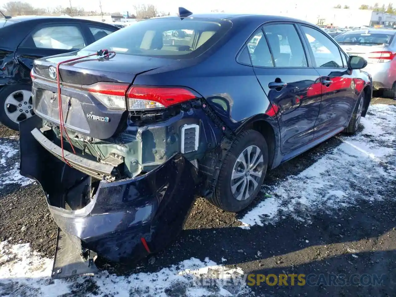 4 Photograph of a damaged car JTDEAMDEXMJ026766 TOYOTA COROLLA 2021