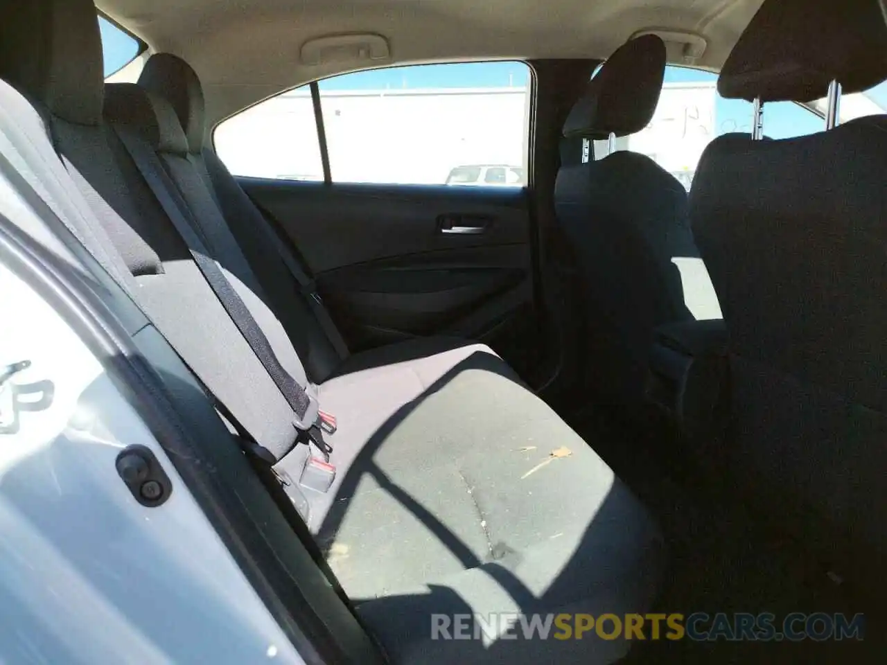 6 Photograph of a damaged car JTDEAMDEXMJ027612 TOYOTA COROLLA 2021