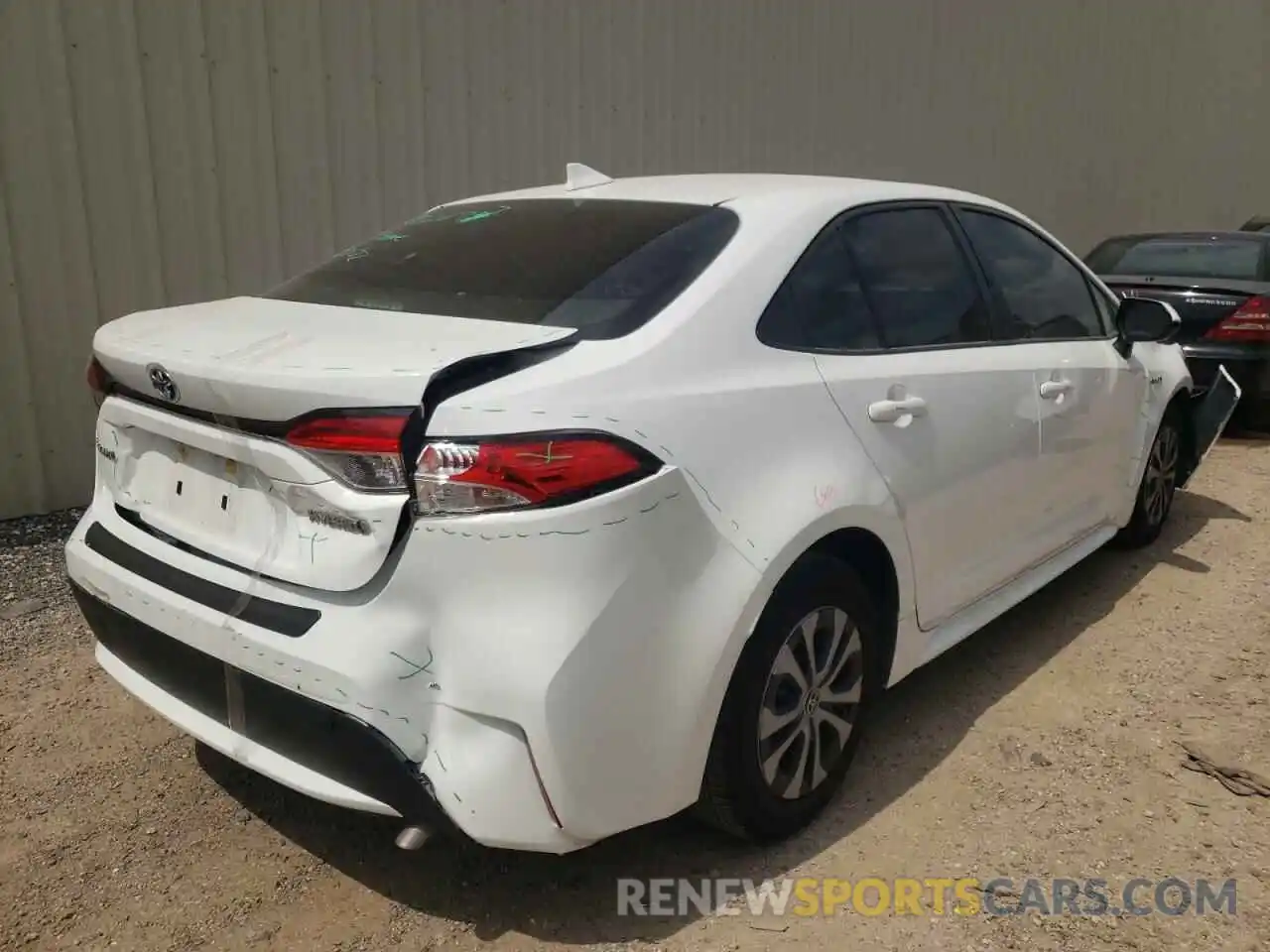 4 Photograph of a damaged car JTDEAMDEXMJ028923 TOYOTA COROLLA 2021