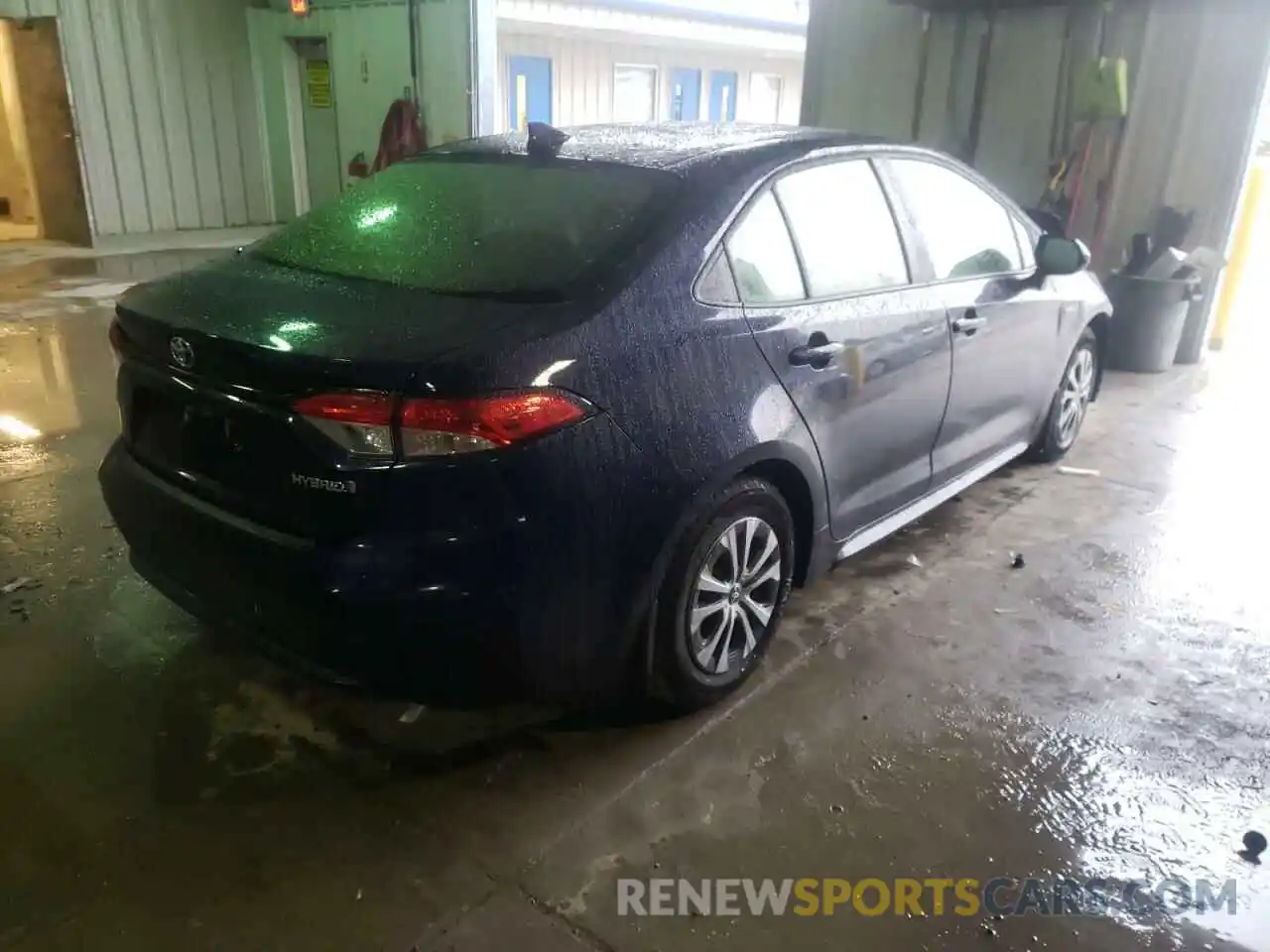 4 Photograph of a damaged car JTDEAMDEXMJ033149 TOYOTA COROLLA 2021