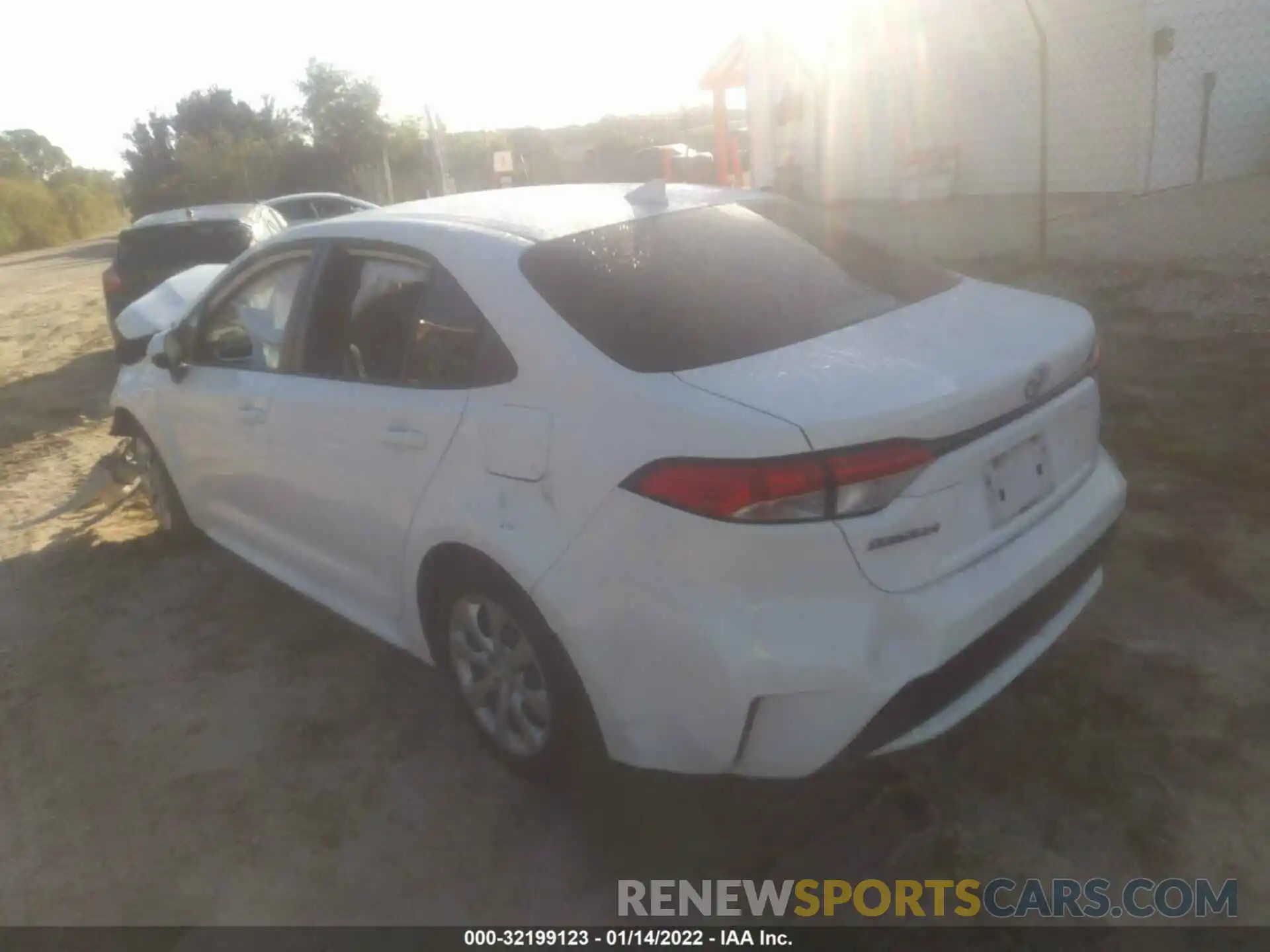 3 Photograph of a damaged car JTDEPMAE0MJ118701 TOYOTA COROLLA 2021