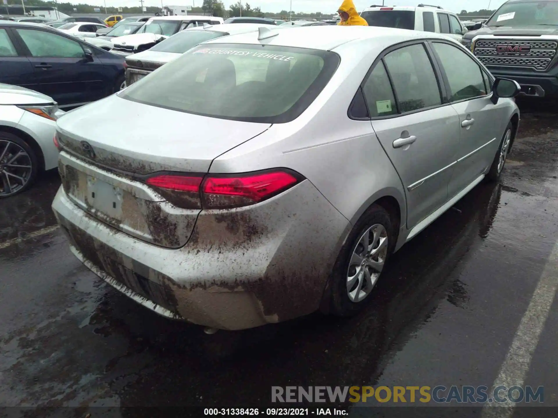 4 Photograph of a damaged car JTDEPMAE0MJ130301 TOYOTA COROLLA 2021