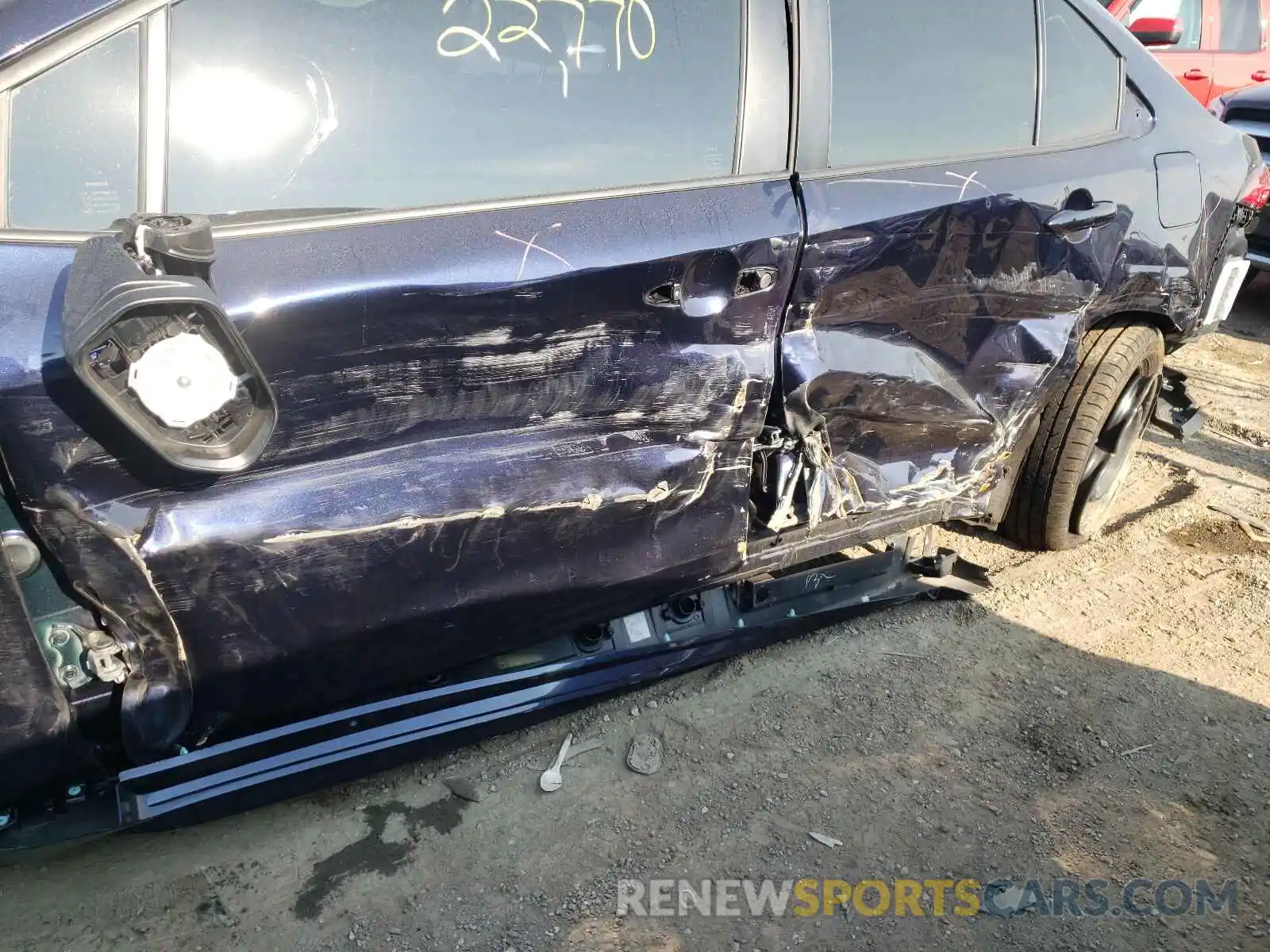 9 Photograph of a damaged car JTDEPMAE0MJ130590 TOYOTA COROLLA 2021