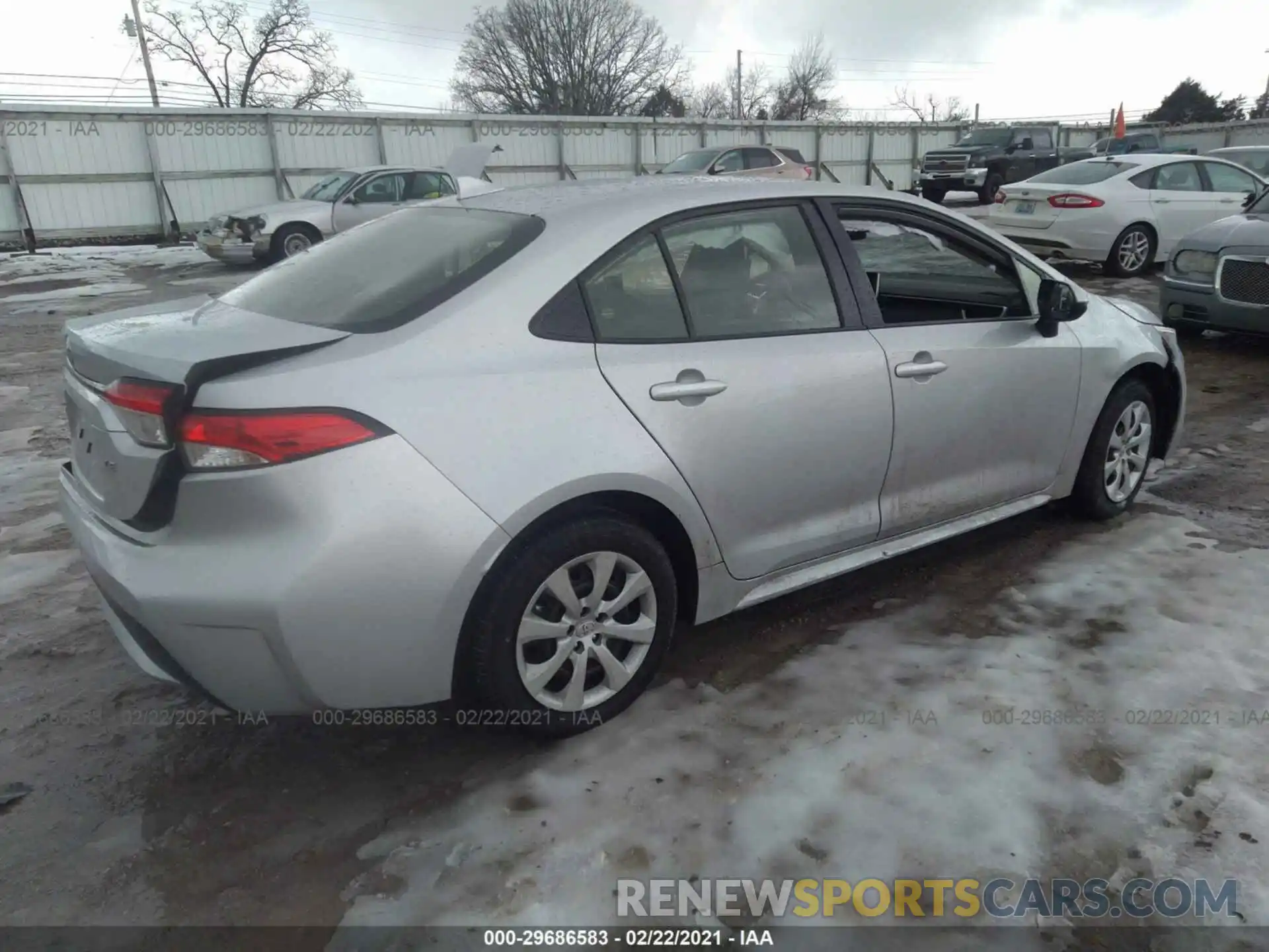 4 Photograph of a damaged car JTDEPMAE0MJ133358 TOYOTA COROLLA 2021