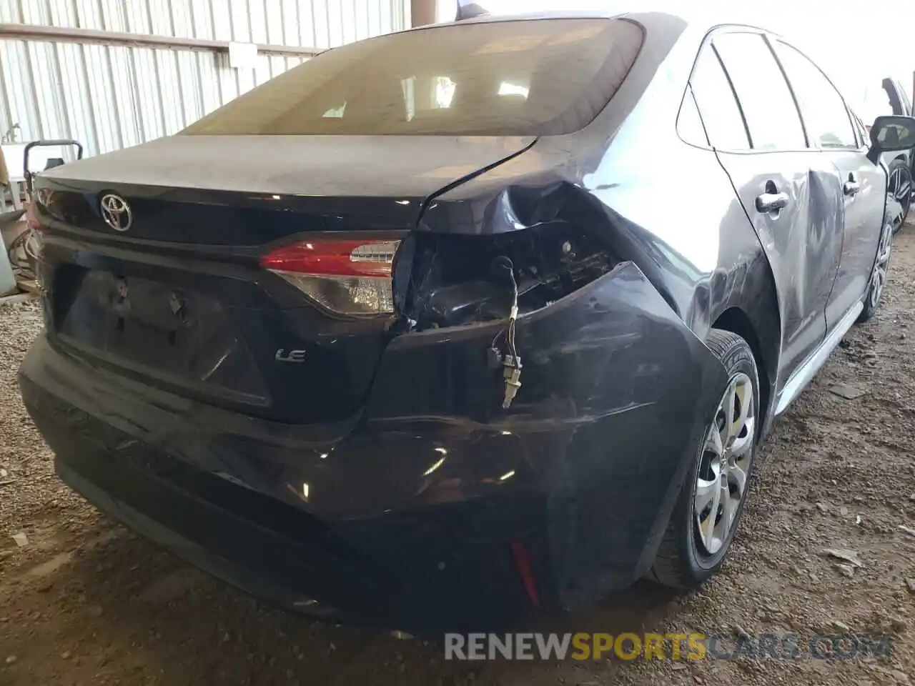 4 Photograph of a damaged car JTDEPMAE0MJ134705 TOYOTA COROLLA 2021