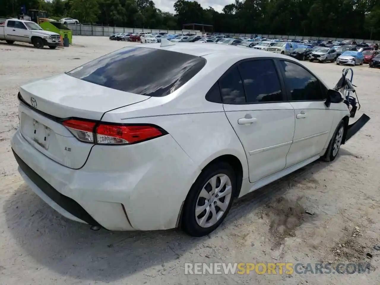 4 Photograph of a damaged car JTDEPMAE0MJ136471 TOYOTA COROLLA 2021