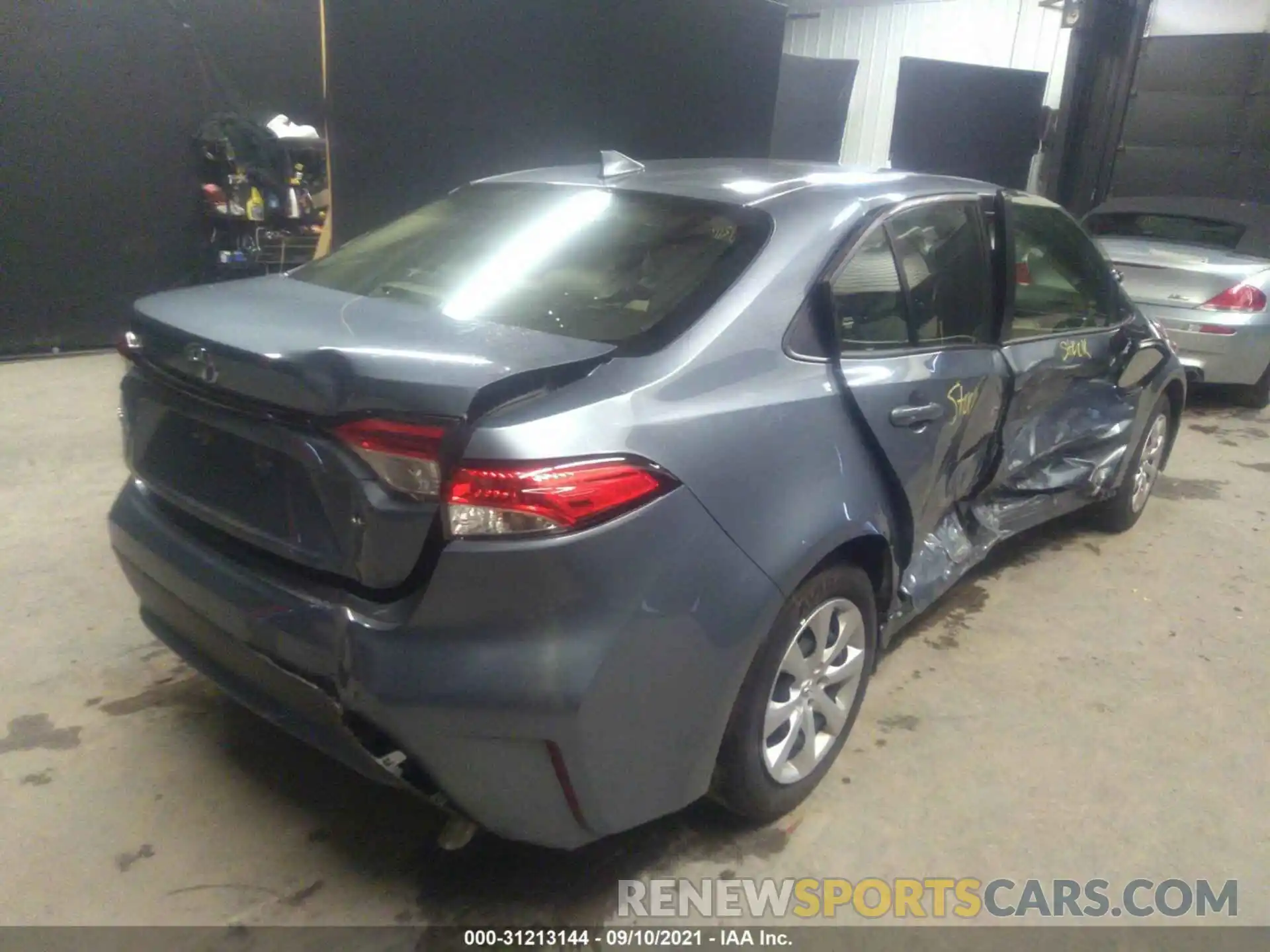 4 Photograph of a damaged car JTDEPMAE0MJ150368 TOYOTA COROLLA 2021