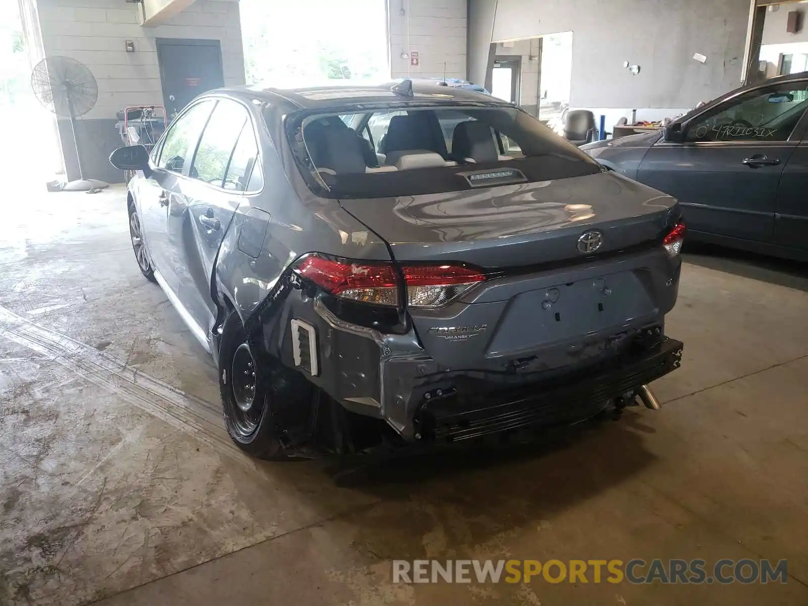 3 Photograph of a damaged car JTDEPMAE0MJ160690 TOYOTA COROLLA 2021