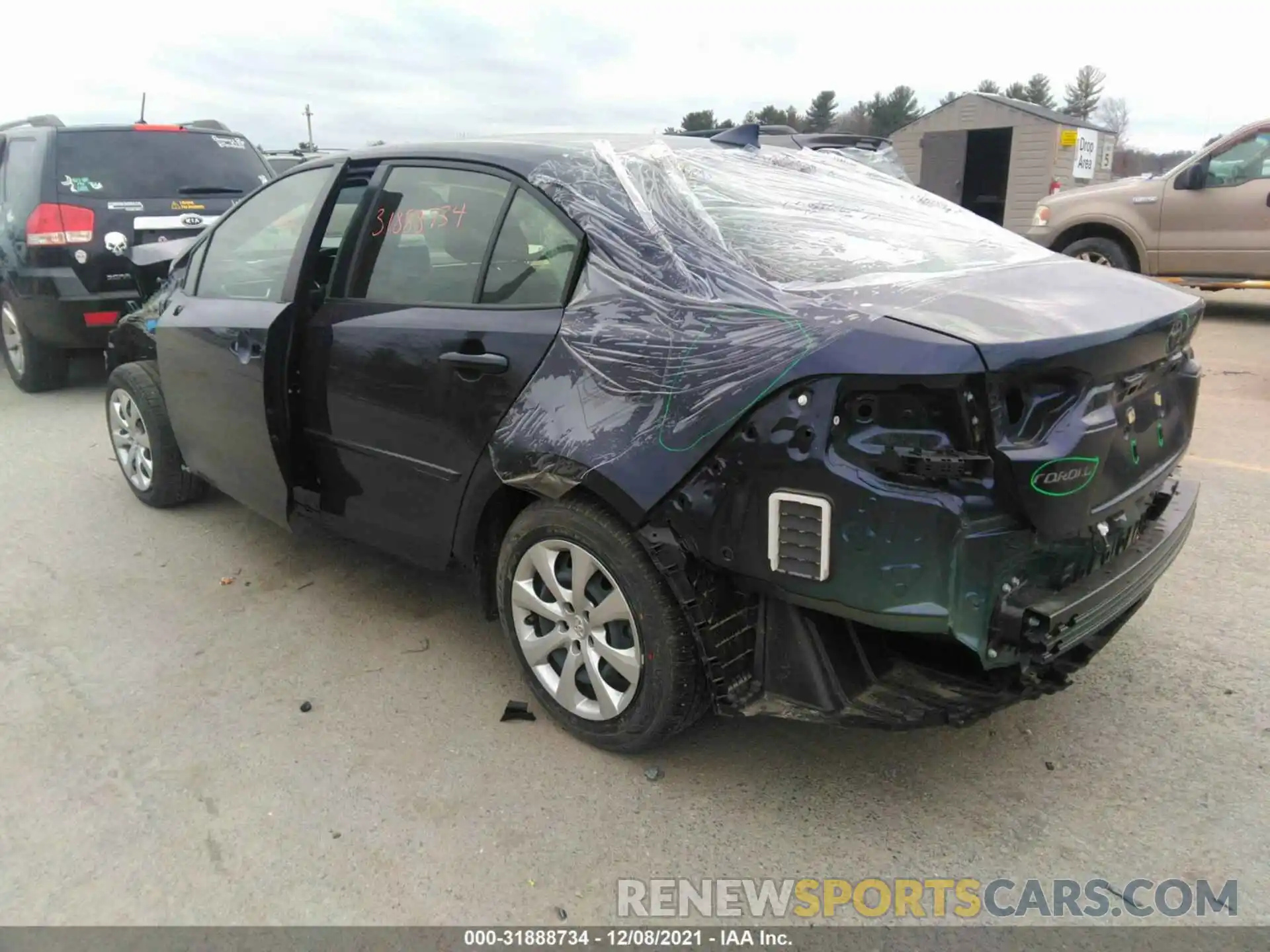 3 Photograph of a damaged car JTDEPMAE0MJ162374 TOYOTA COROLLA 2021