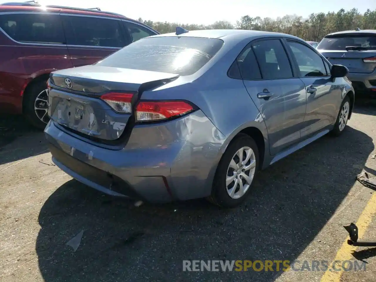 4 Photograph of a damaged car JTDEPMAE0MJ163959 TOYOTA COROLLA 2021