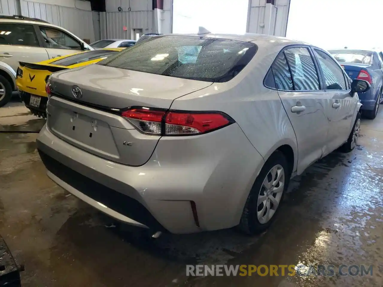 4 Photograph of a damaged car JTDEPMAE0MJ170958 TOYOTA COROLLA 2021