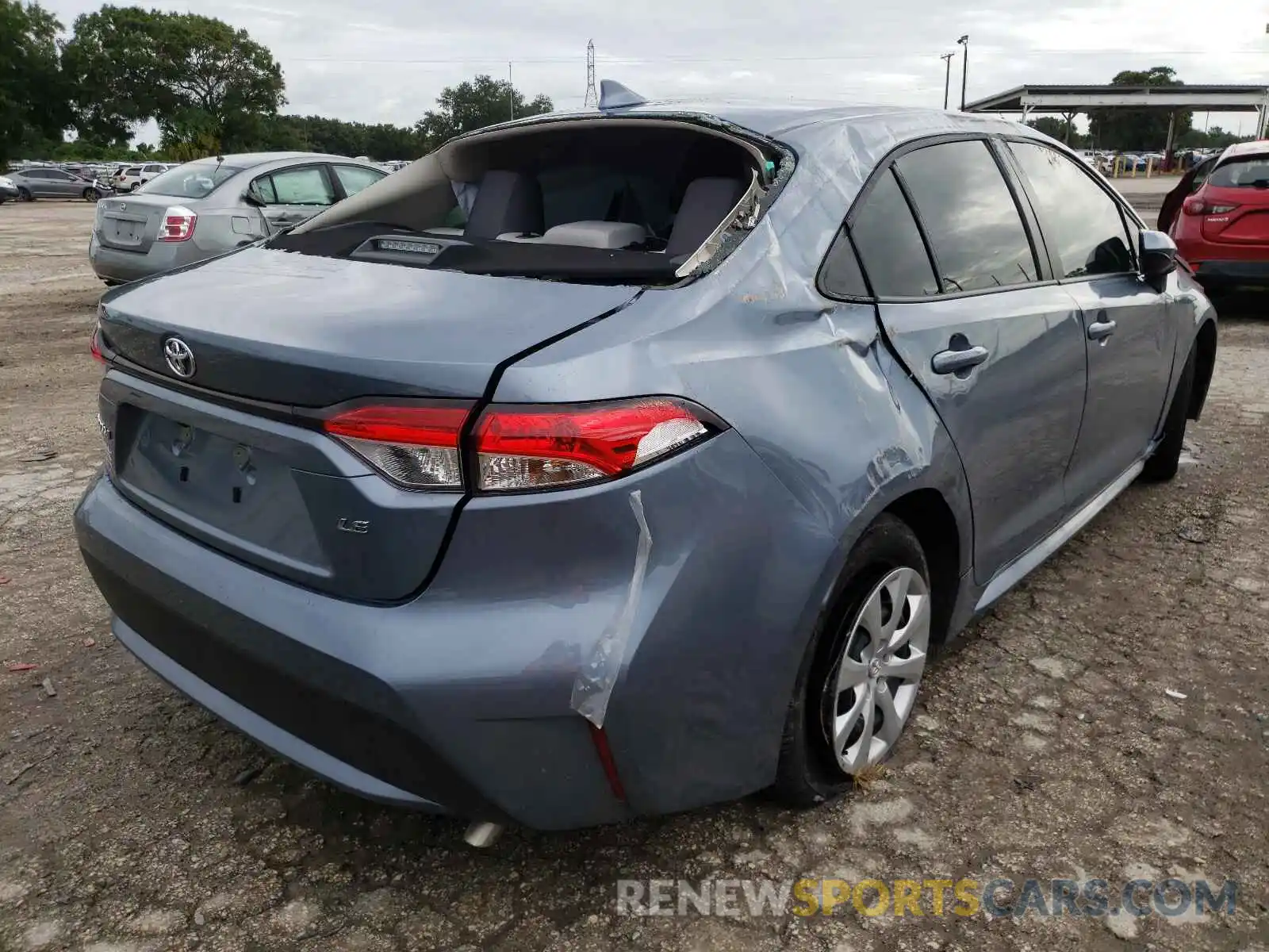 4 Photograph of a damaged car JTDEPMAE0MJ174797 TOYOTA COROLLA 2021