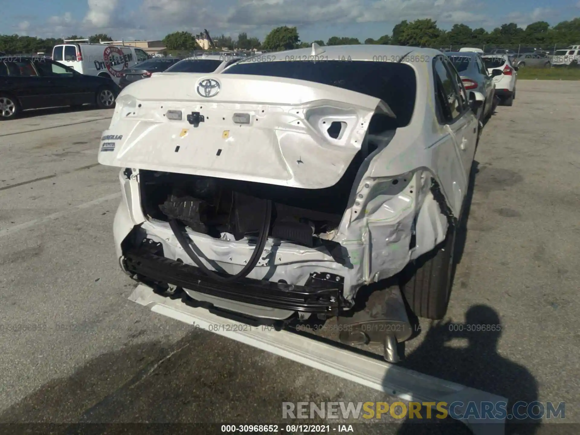 6 Photograph of a damaged car JTDEPMAE0MJ181202 TOYOTA COROLLA 2021