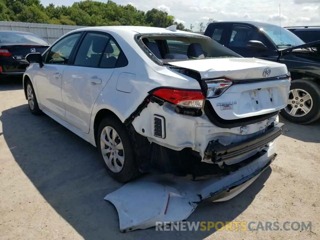 3 Photograph of a damaged car JTDEPMAE0MJ183306 TOYOTA COROLLA 2021