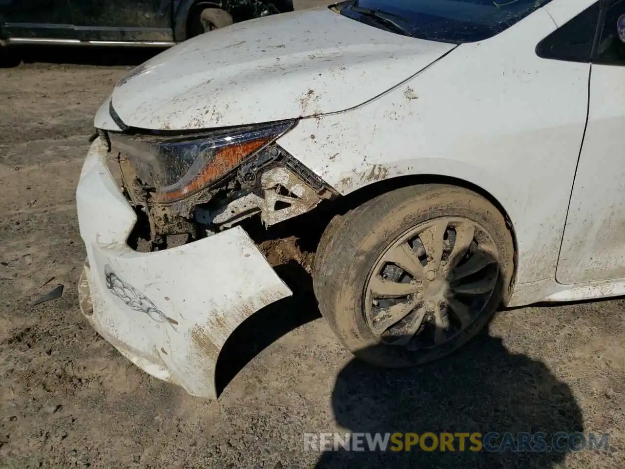 9 Photograph of a damaged car JTDEPMAE1MJ123793 TOYOTA COROLLA 2021