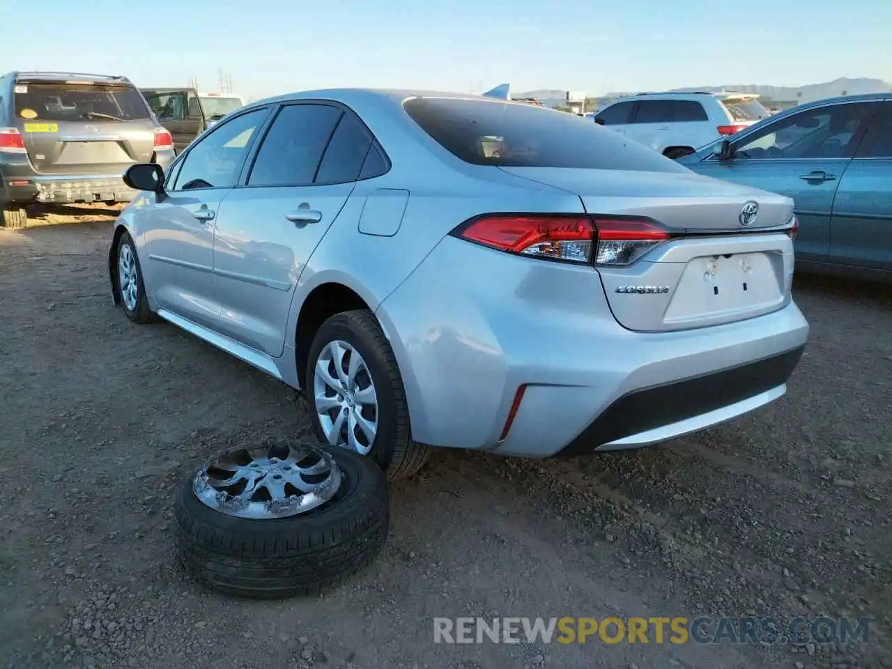 3 Photograph of a damaged car JTDEPMAE1MJ124409 TOYOTA COROLLA 2021