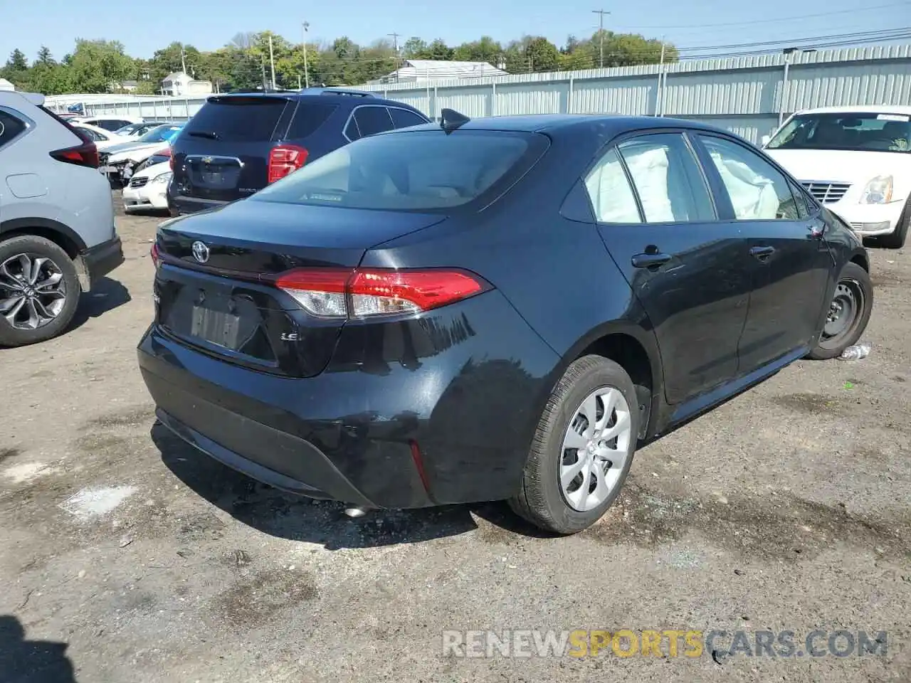 4 Photograph of a damaged car JTDEPMAE1MJ127004 TOYOTA COROLLA 2021