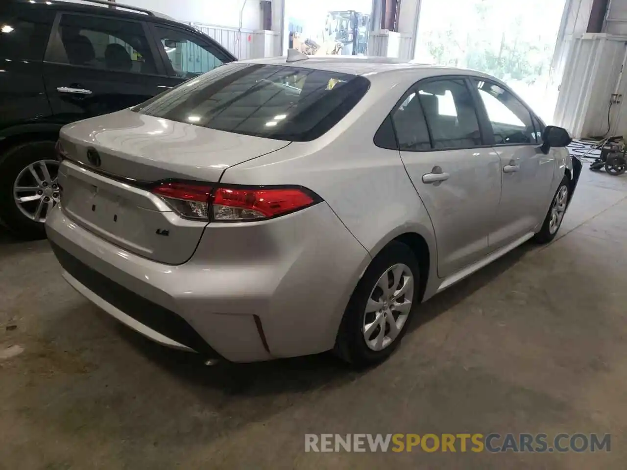 4 Photograph of a damaged car JTDEPMAE1MJ130968 TOYOTA COROLLA 2021