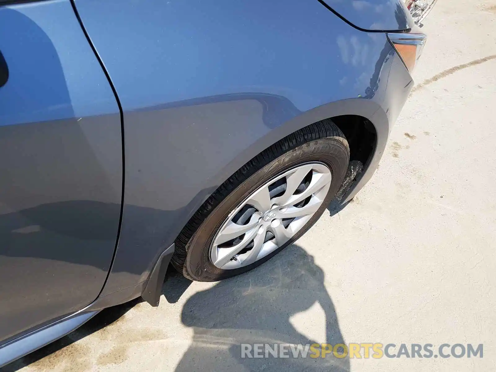 9 Photograph of a damaged car JTDEPMAE1MJ132445 TOYOTA COROLLA 2021