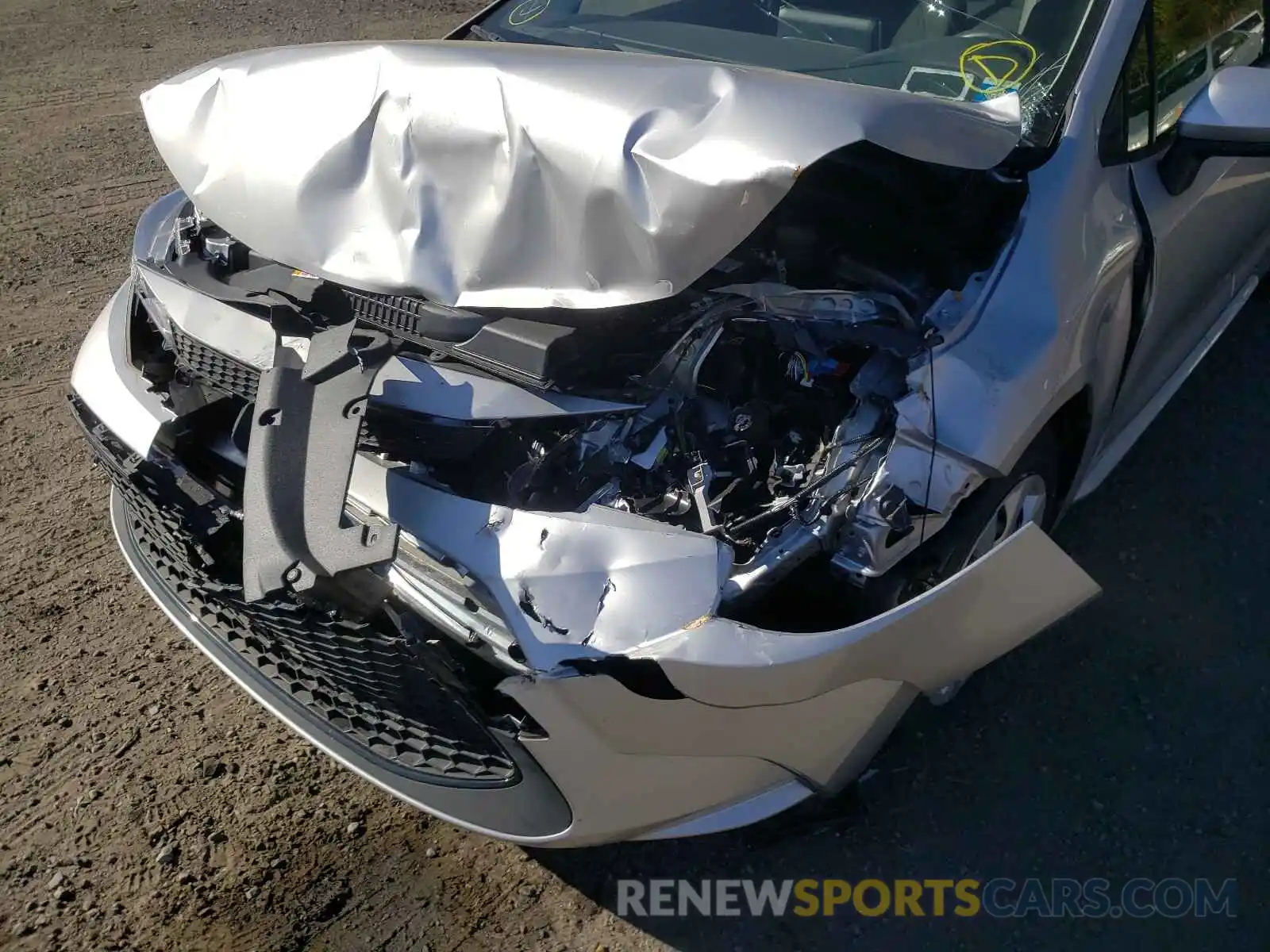 9 Photograph of a damaged car JTDEPMAE1MJ135362 TOYOTA COROLLA 2021