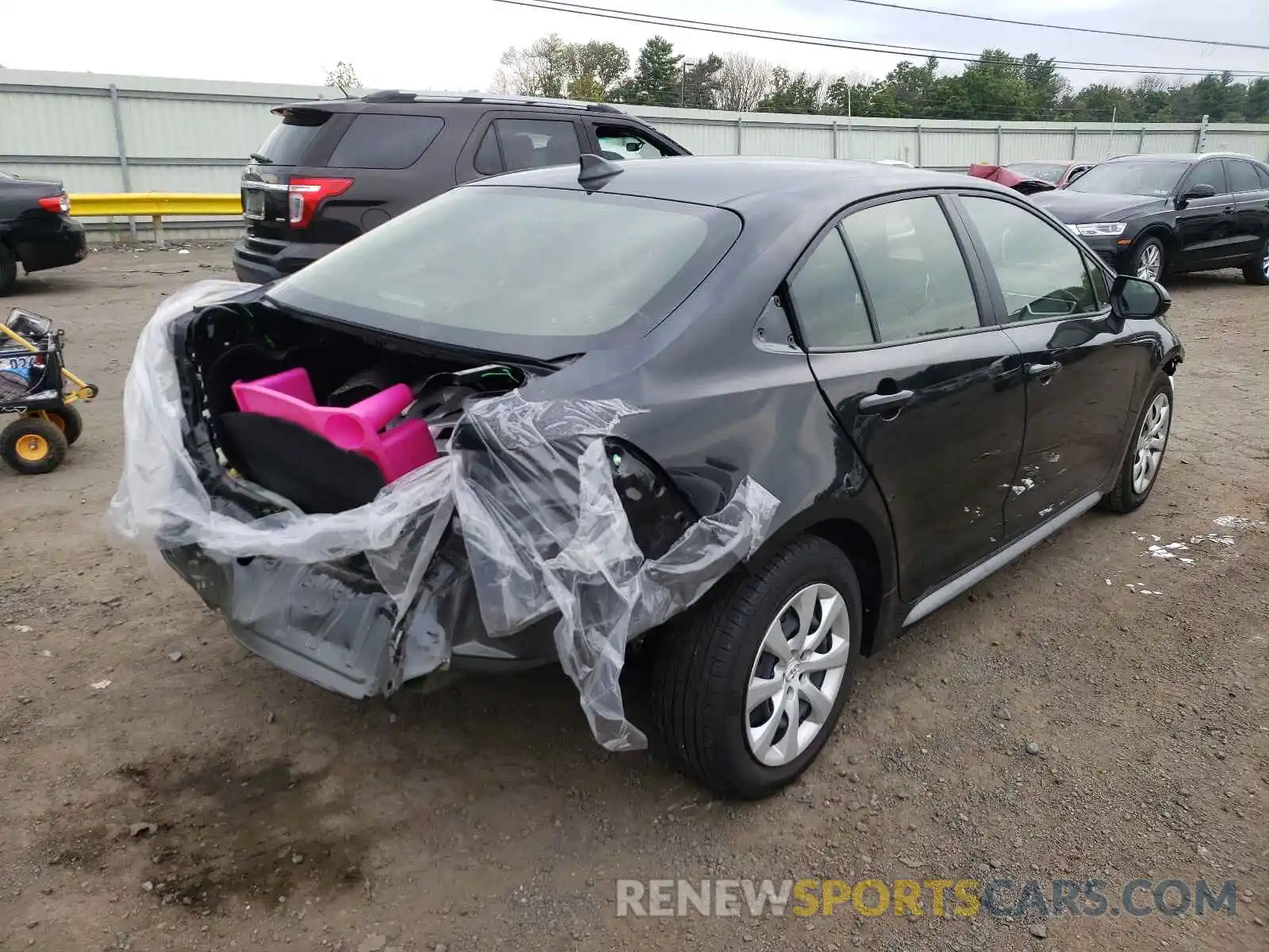 4 Photograph of a damaged car JTDEPMAE1MJ135748 TOYOTA COROLLA 2021