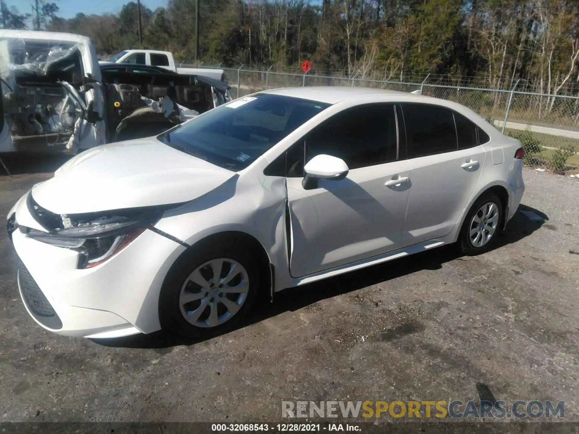 2 Photograph of a damaged car JTDEPMAE1MJ137368 TOYOTA COROLLA 2021