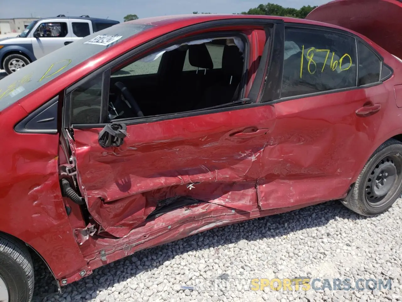 9 Photograph of a damaged car JTDEPMAE1MJ138732 TOYOTA COROLLA 2021