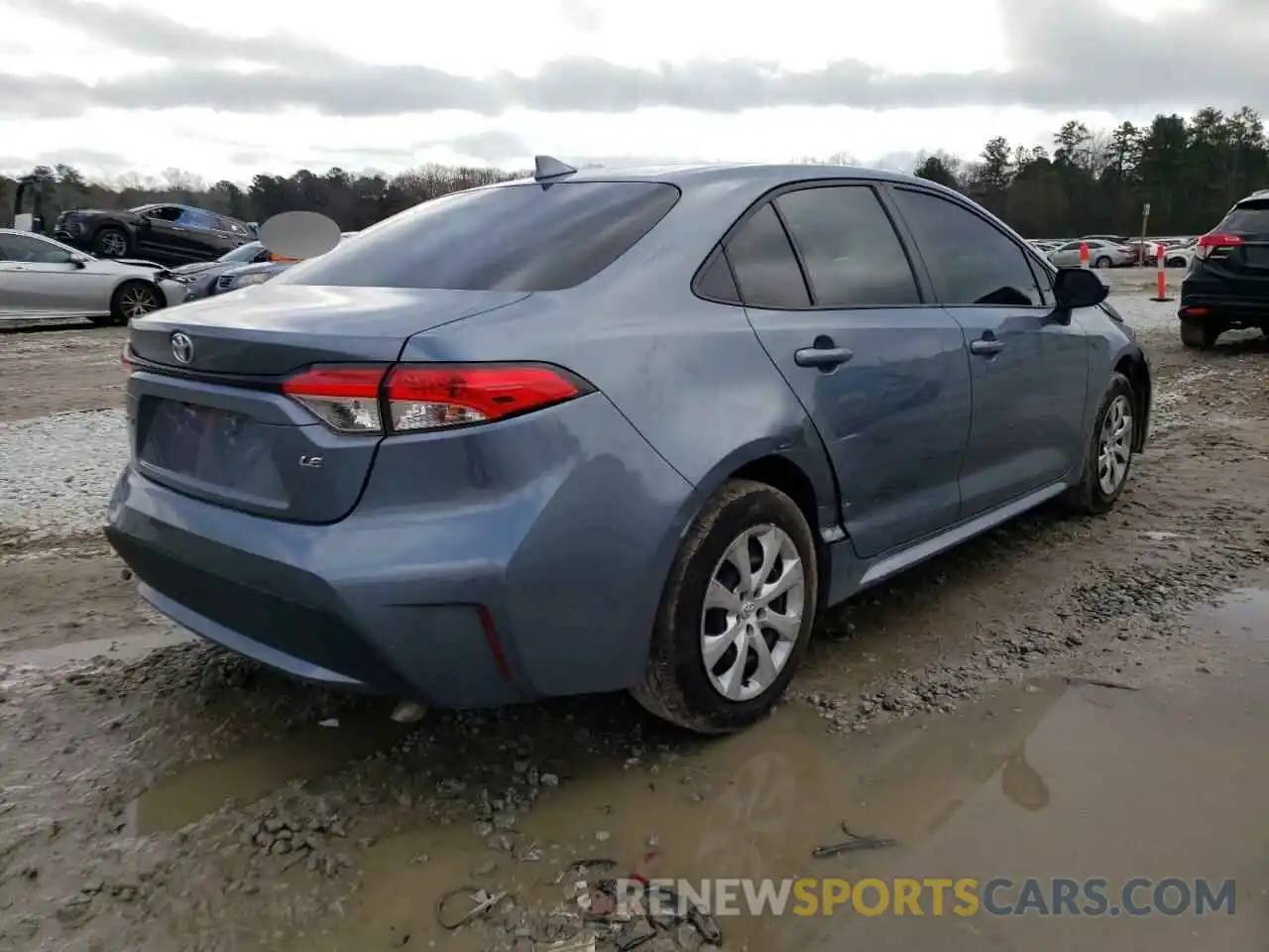 4 Photograph of a damaged car JTDEPMAE1MJ142103 TOYOTA COROLLA 2021