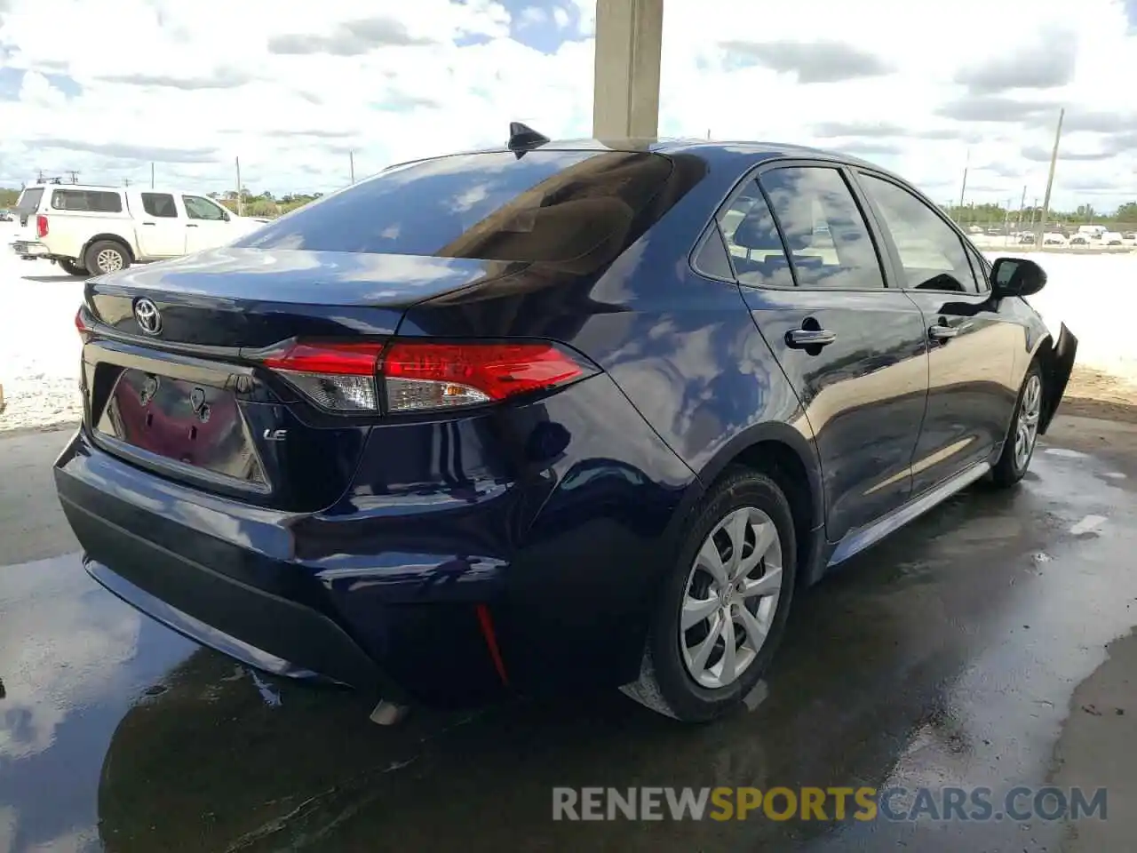 4 Photograph of a damaged car JTDEPMAE1MJ142991 TOYOTA COROLLA 2021