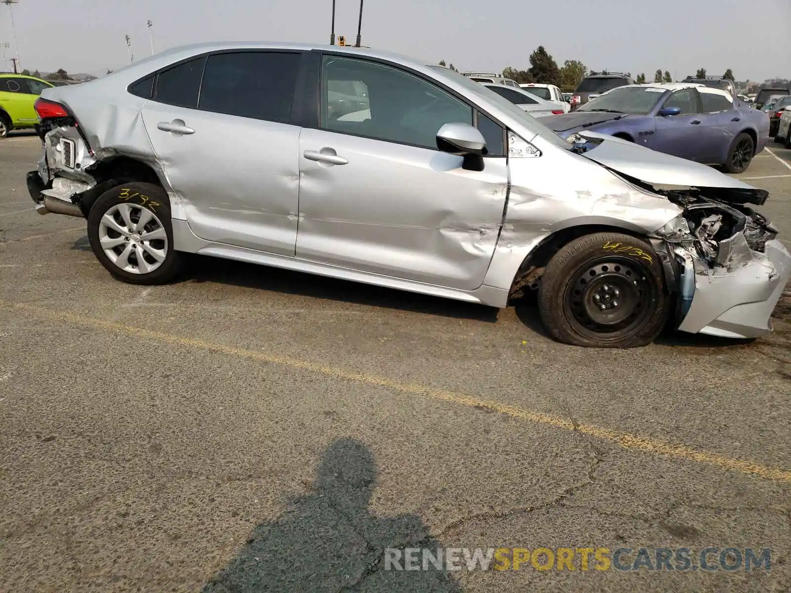 9 Photograph of a damaged car JTDEPMAE1MJ144787 TOYOTA COROLLA 2021