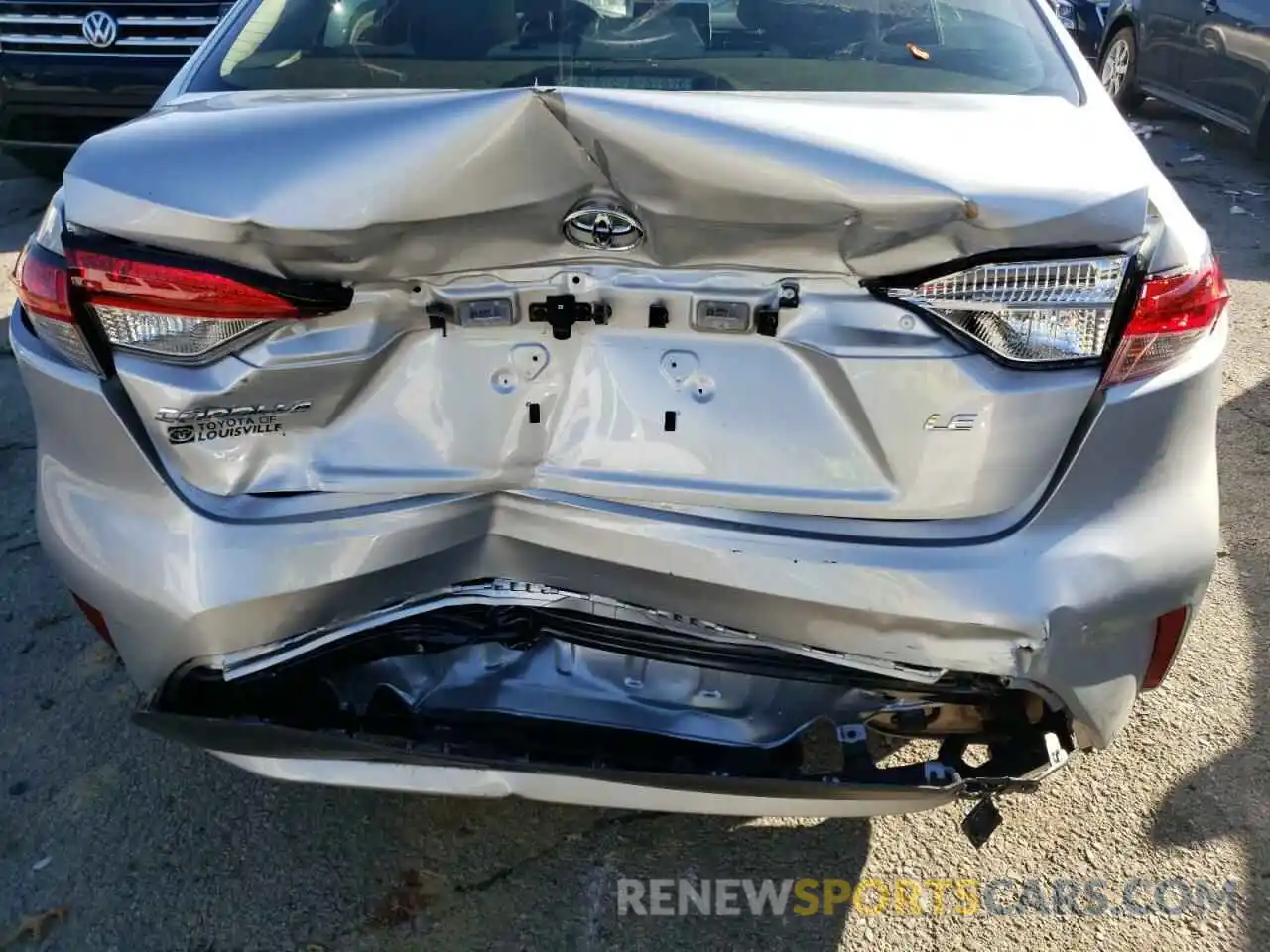 9 Photograph of a damaged car JTDEPMAE1MJ152405 TOYOTA COROLLA 2021