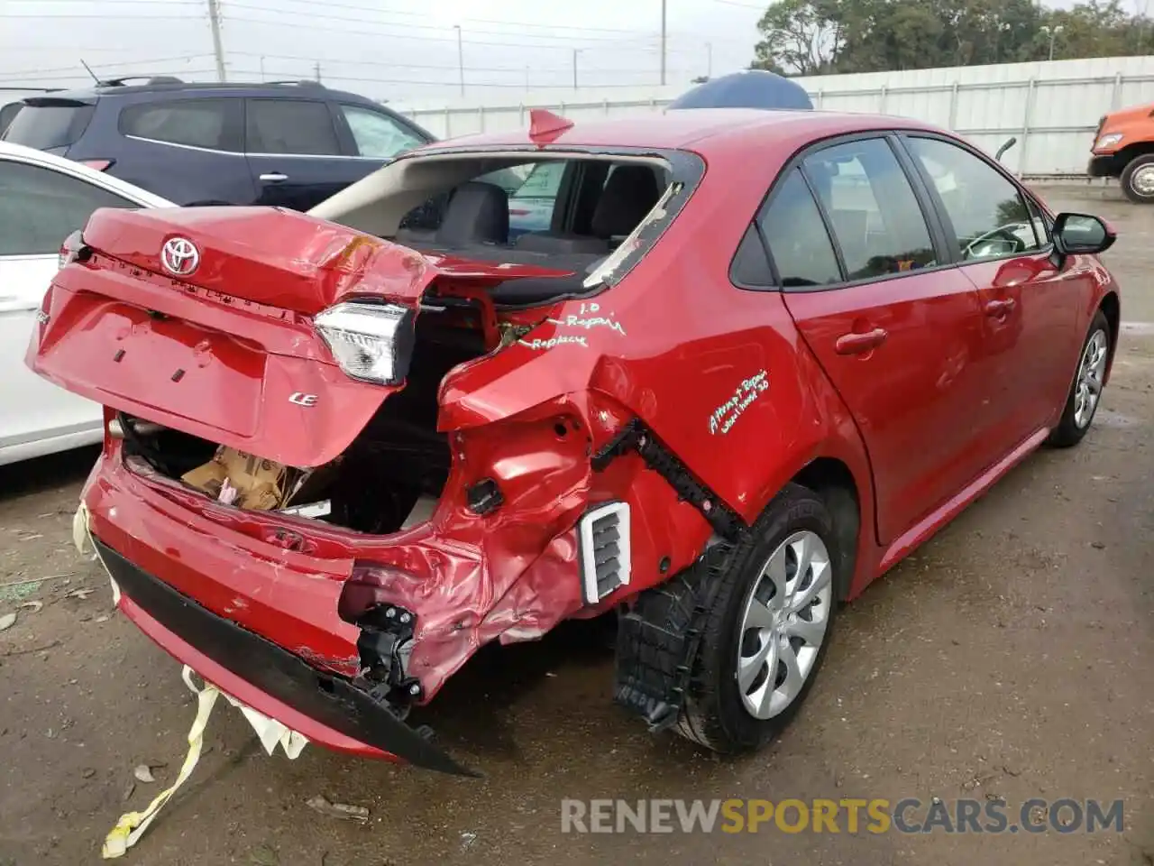 4 Photograph of a damaged car JTDEPMAE1MJ158365 TOYOTA COROLLA 2021